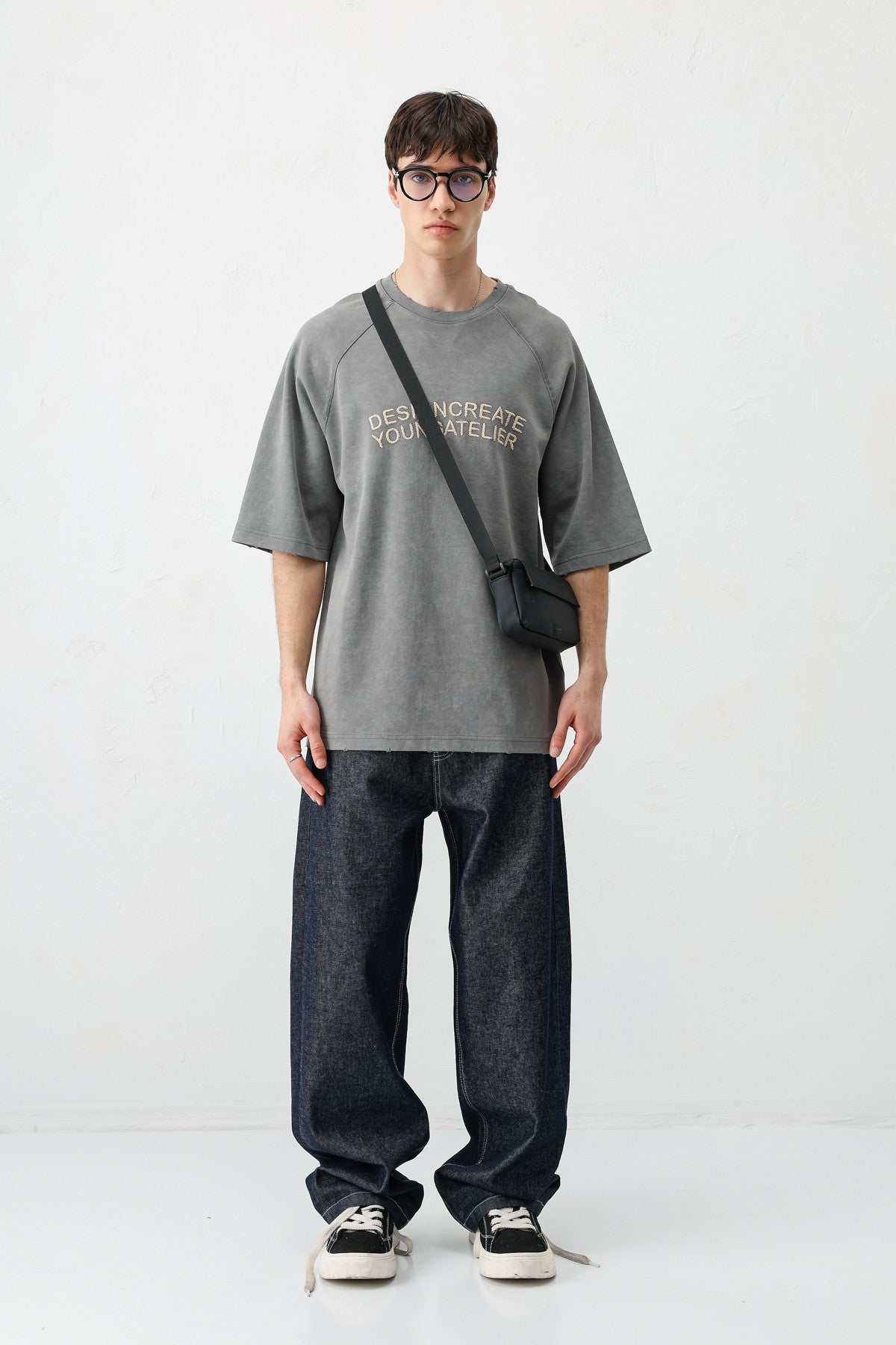 Oversized Raglan-Sleeve T-Shirt with Printed Text