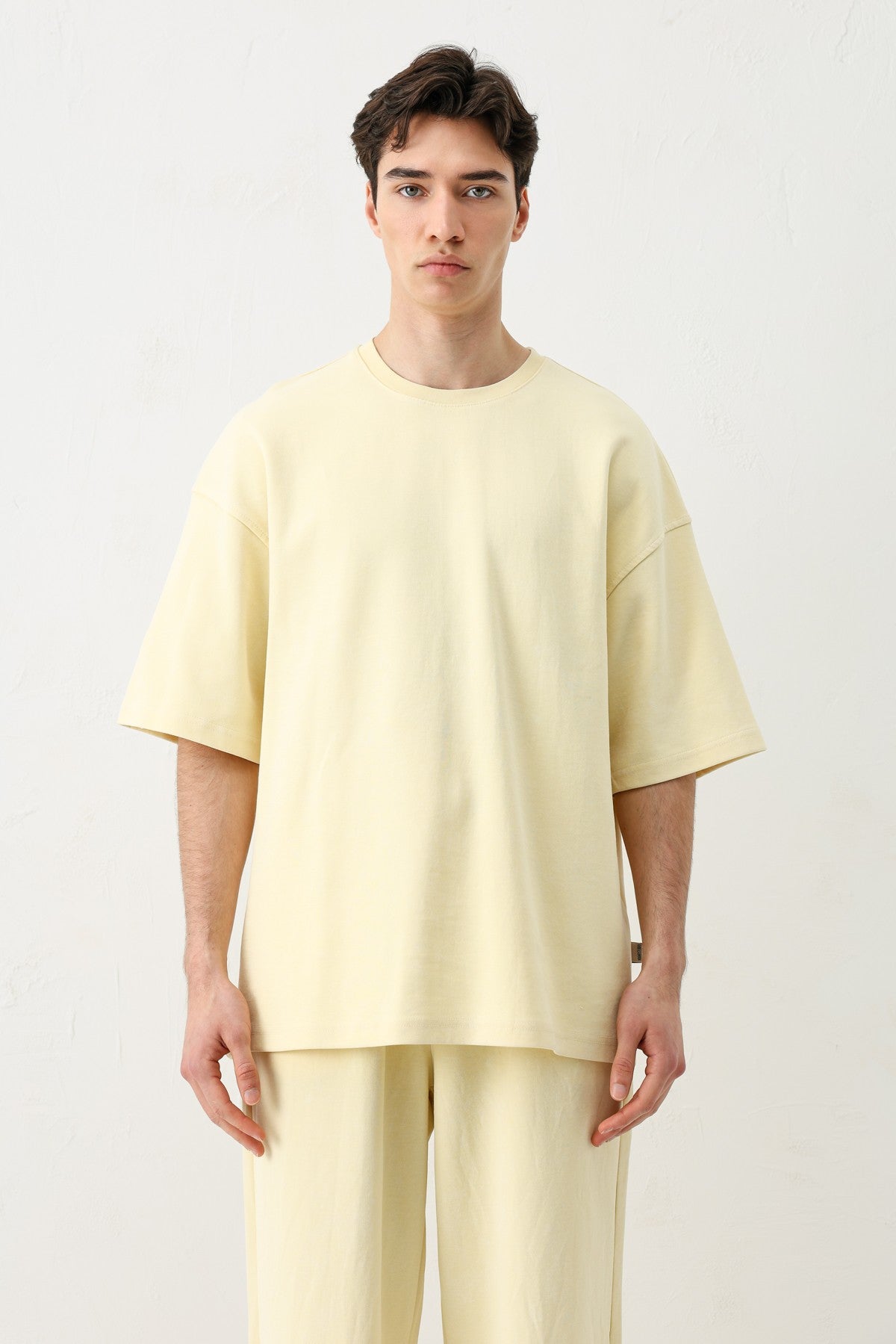 Short-Sleeved, Washed Oversized T-Shirt