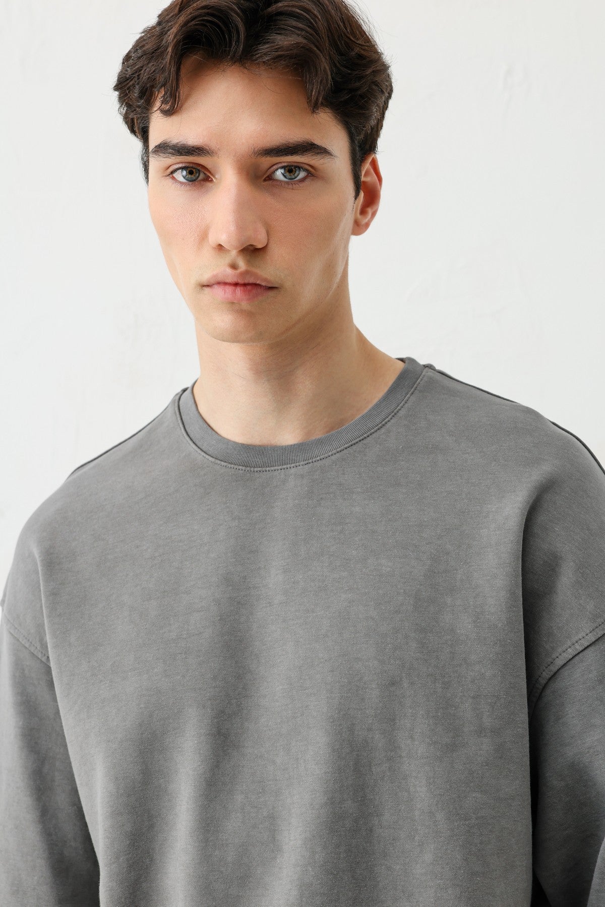 Short-Sleeved, Washed Oversized T-Shirt