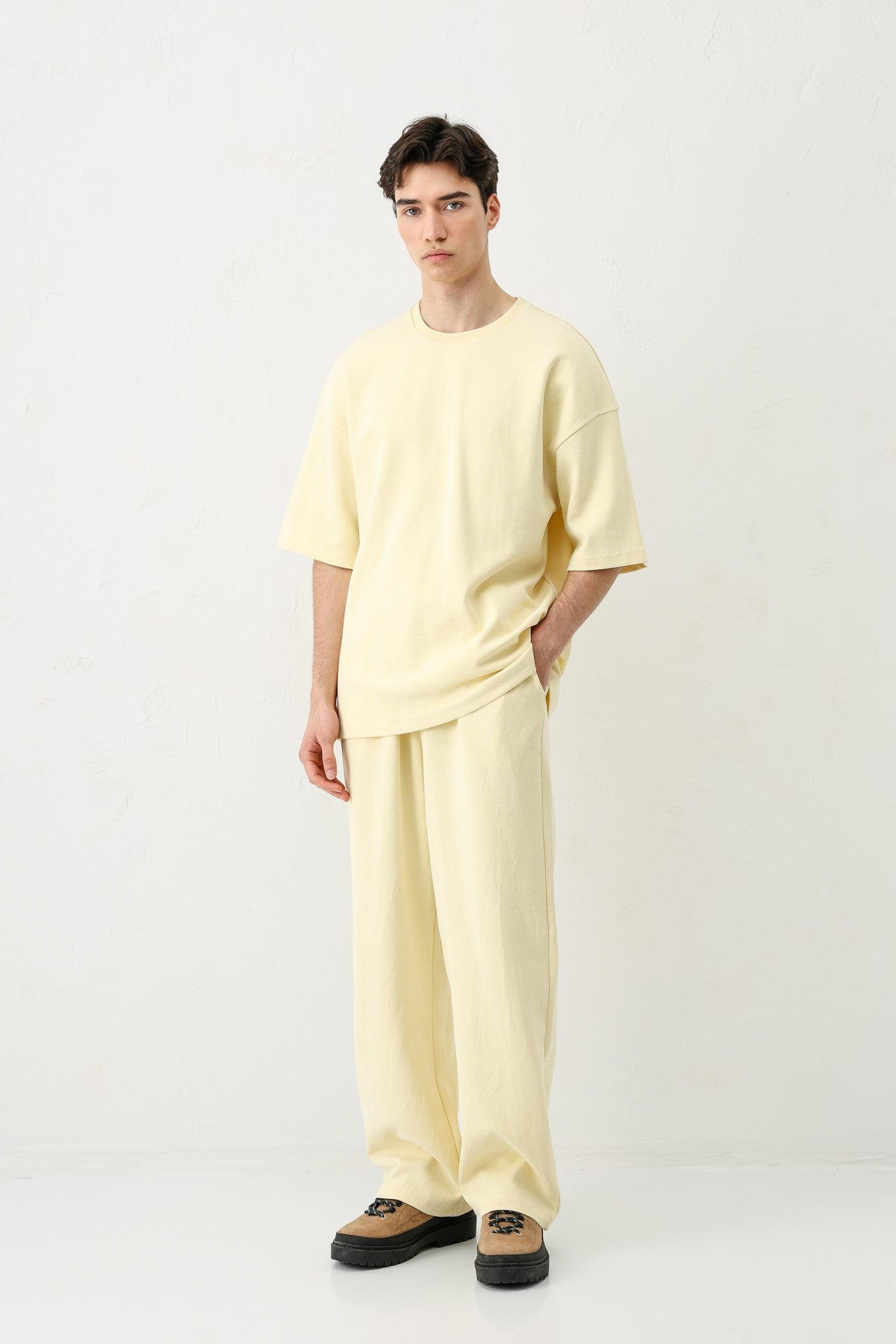 Short-Sleeved, Washed Oversized T-Shirt