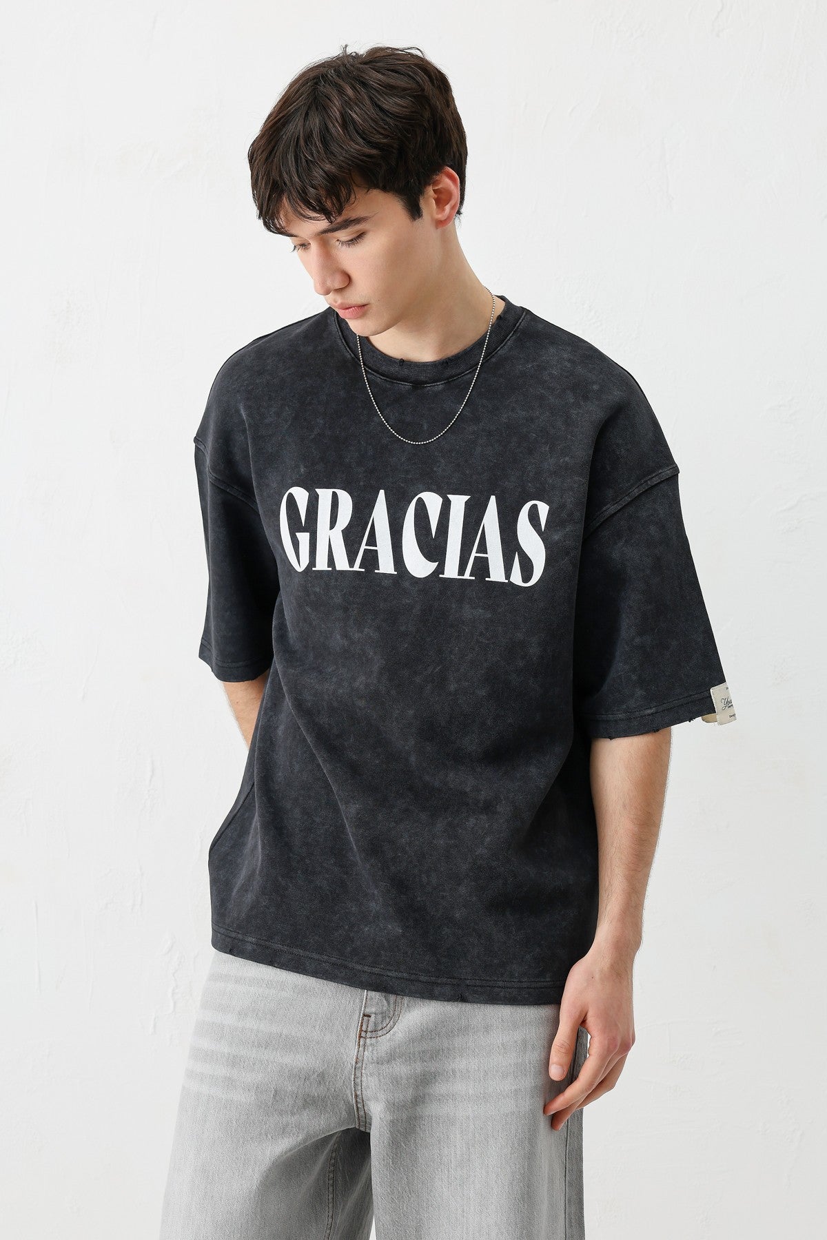 Oversized "Gracias" Printed T-Shirt