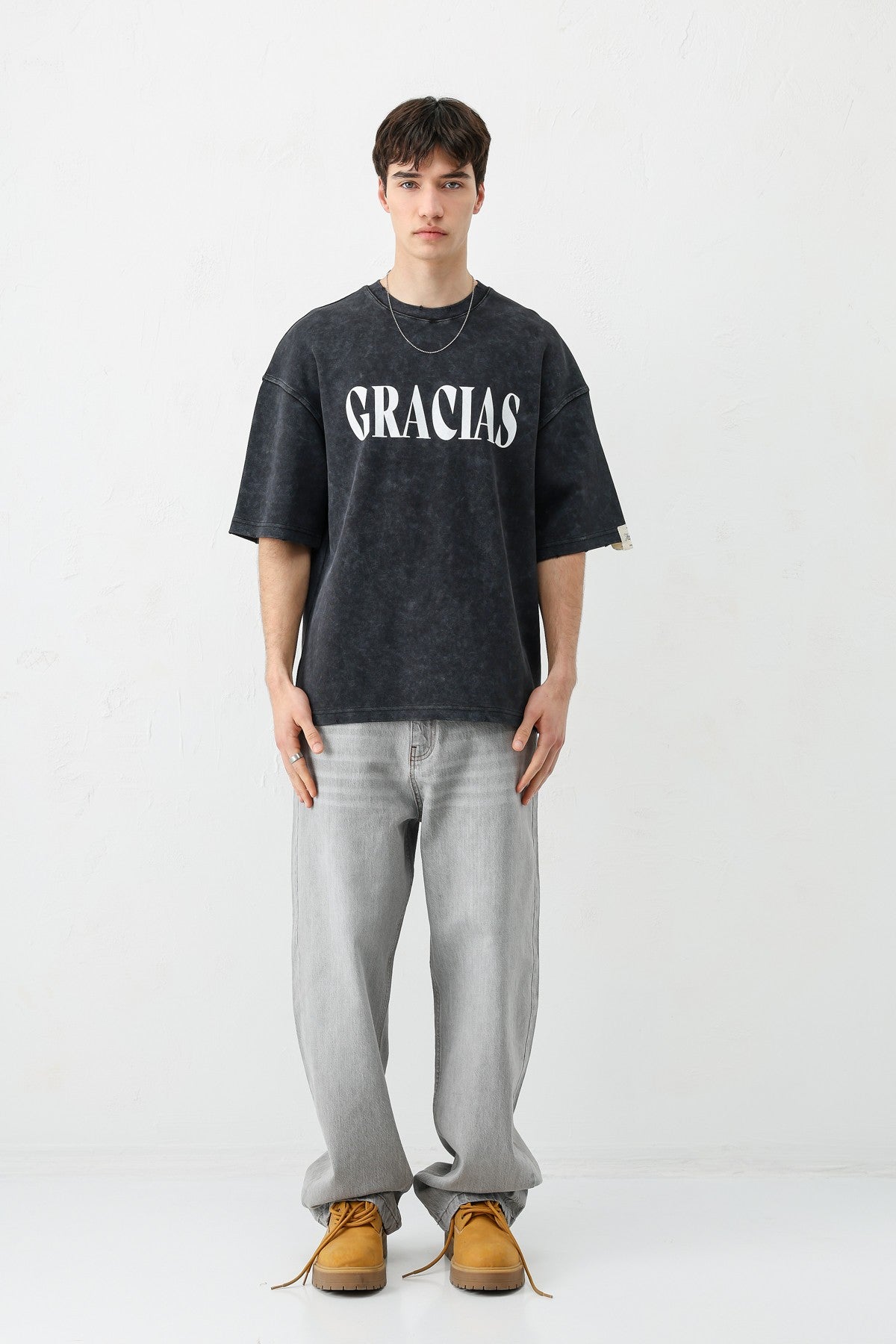 Oversized "Gracias" Printed T-Shirt