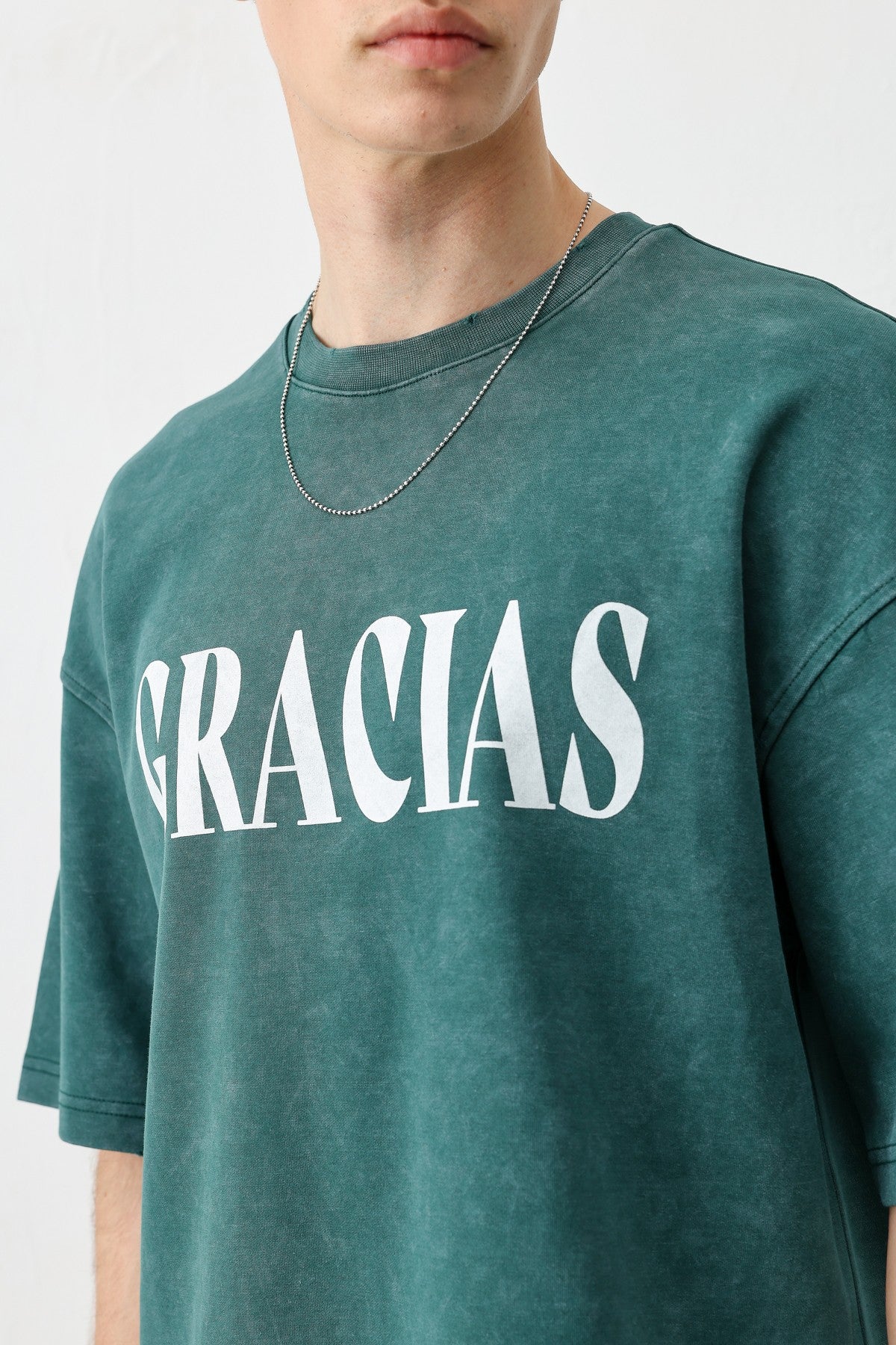 Oversized "Gracias" Printed T-Shirt