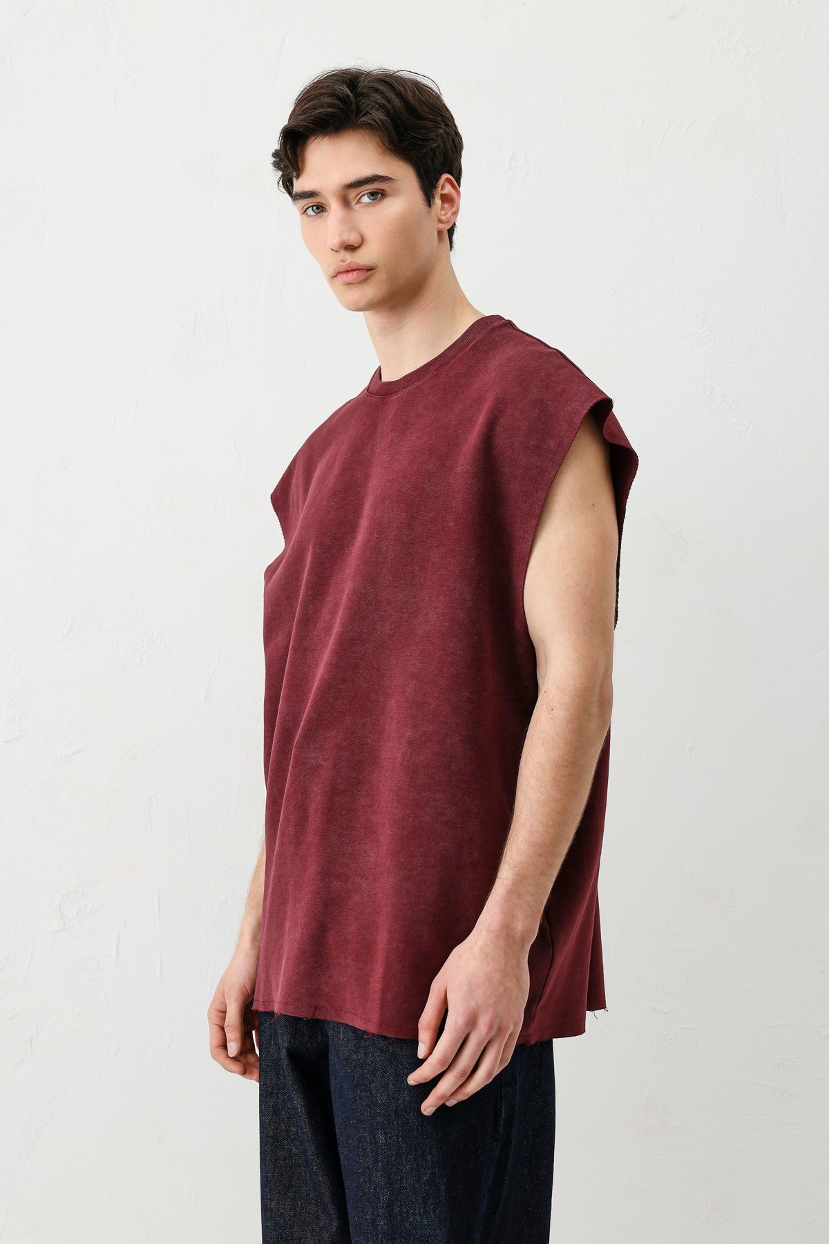 Basic Sleeveless T-Shirt