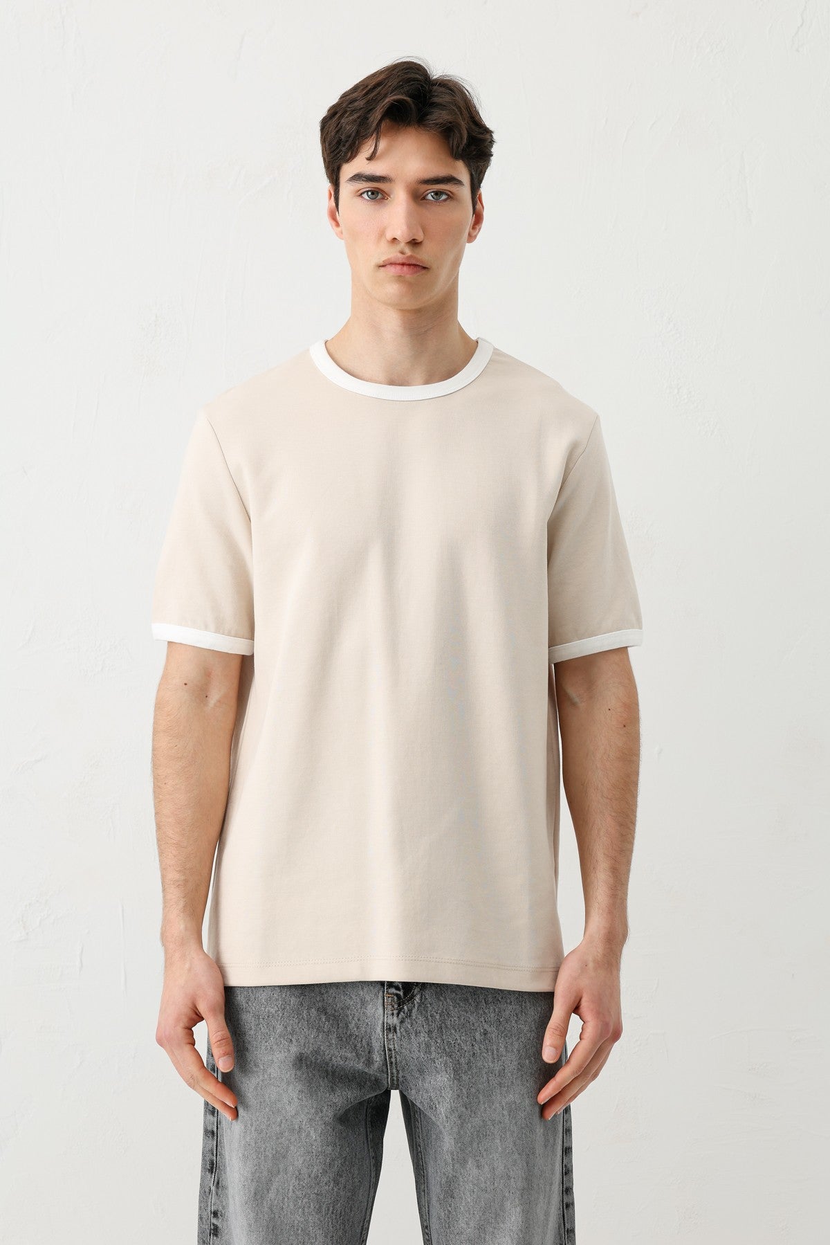Short-Sleeved Regular-Fit T-Shirt