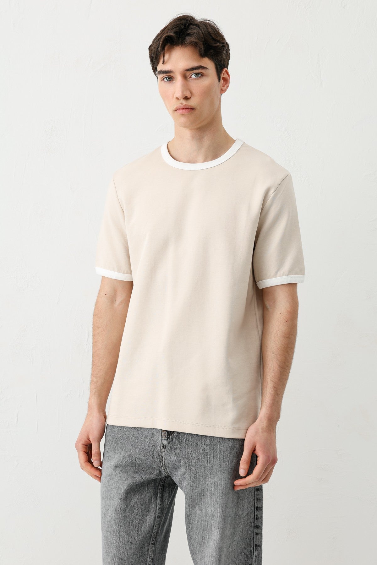 Short-Sleeved Regular-Fit T-Shirt