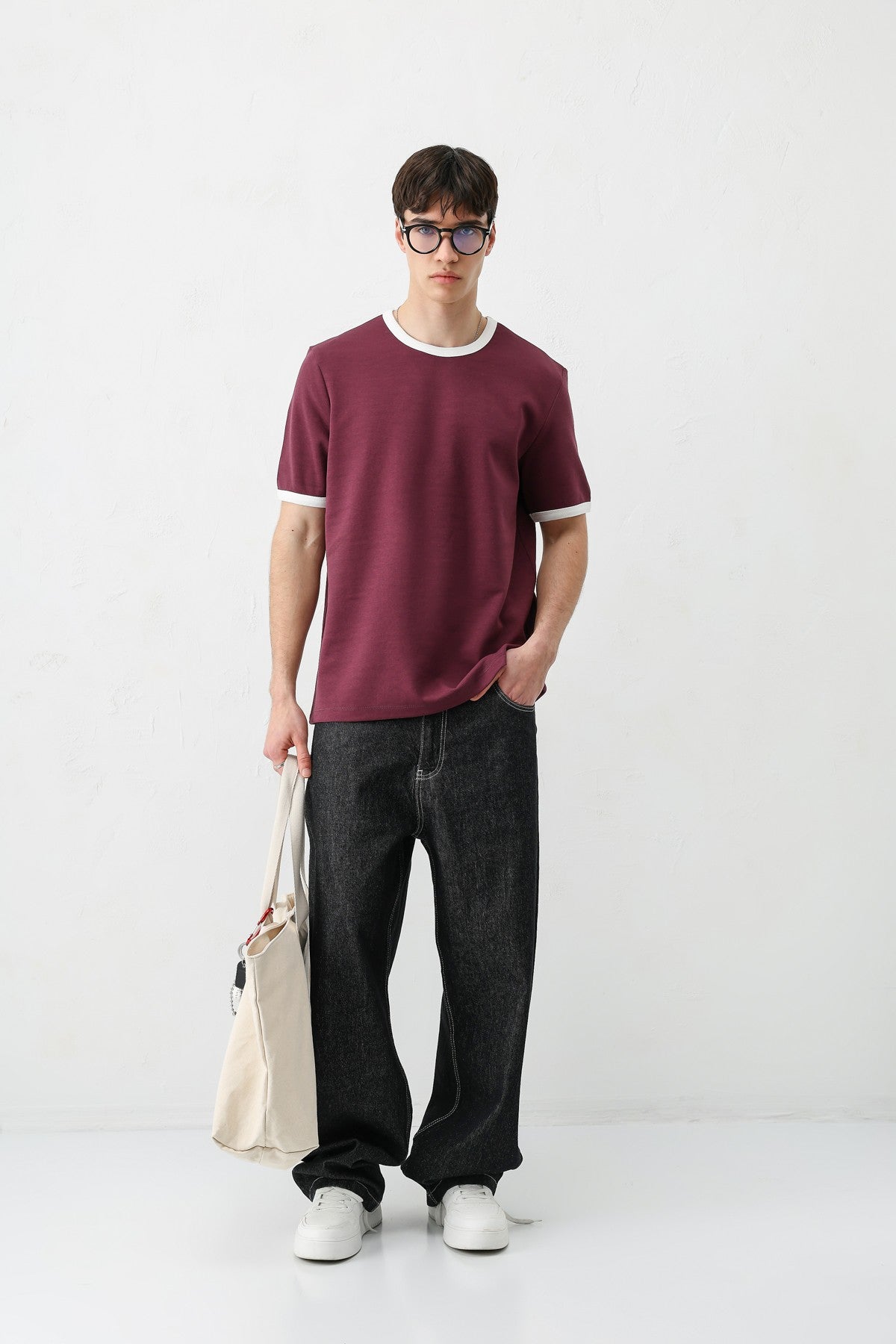 Short-Sleeved Regular-Fit T-Shirt