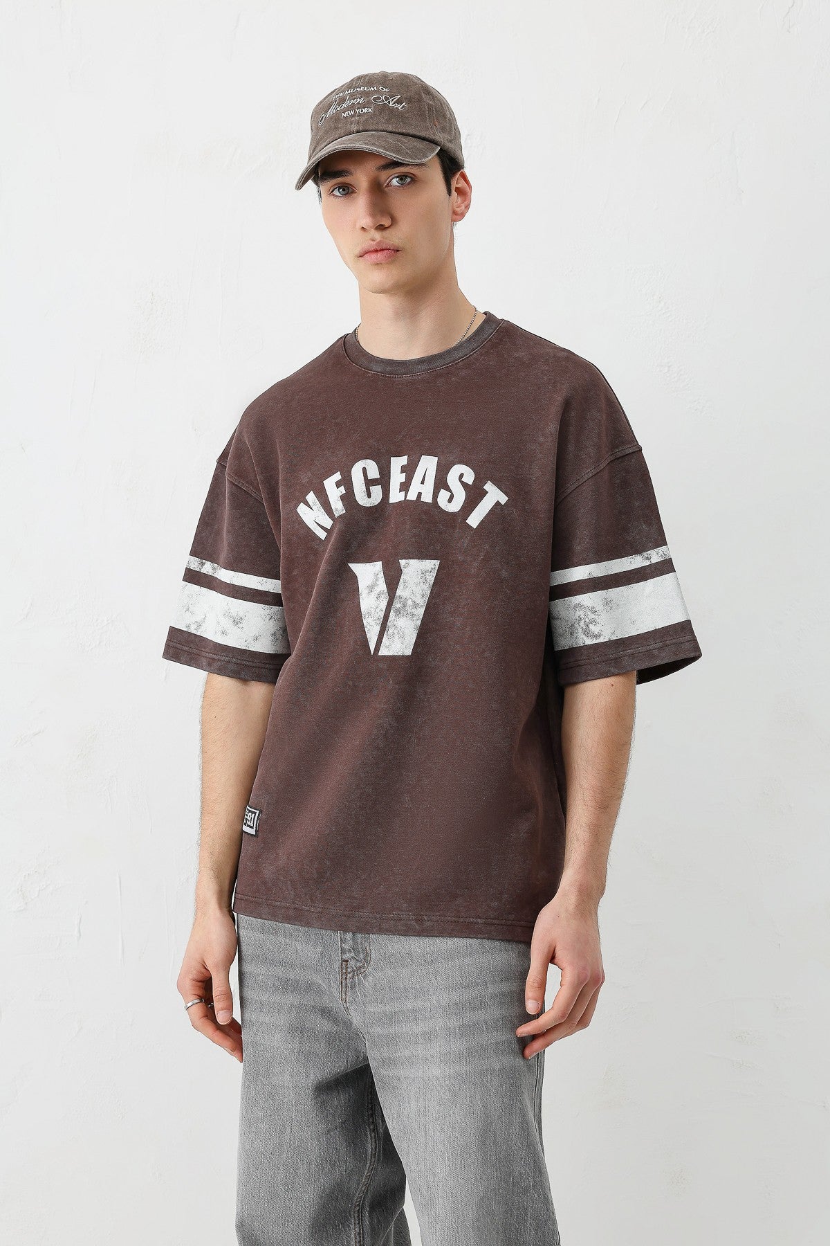 Oversized T-Shirt with V-Print and Sleeve Details