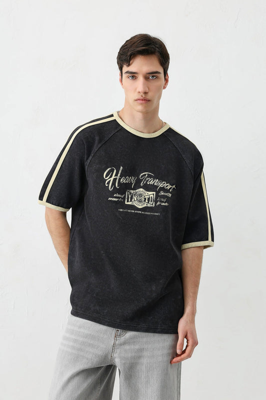 WASHED RAGLAN-SLEEVE T-SHIRT
