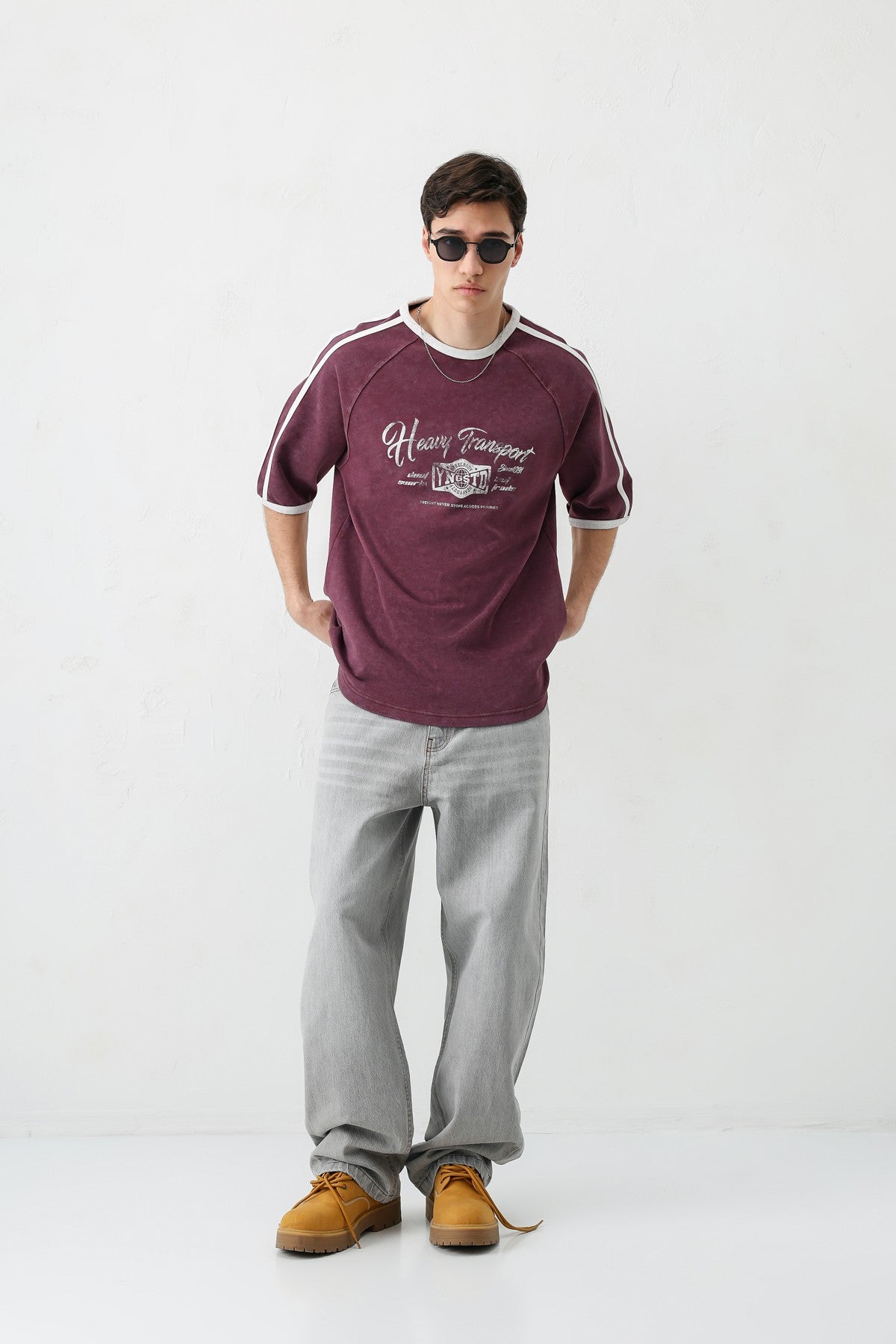 WASHED RAGLAN-SLEEVE T-SHIRT