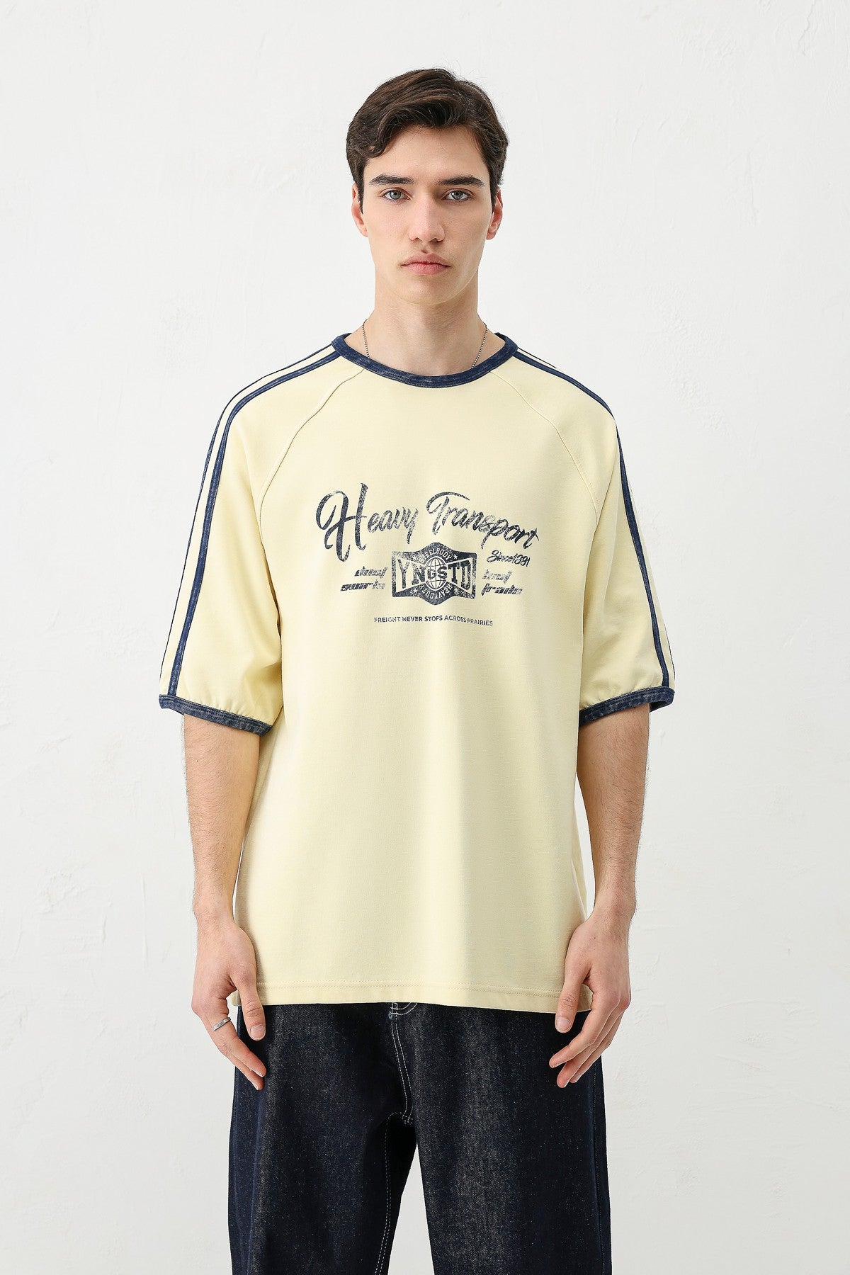 WASHED RAGLAN-SLEEVE T-SHIRT