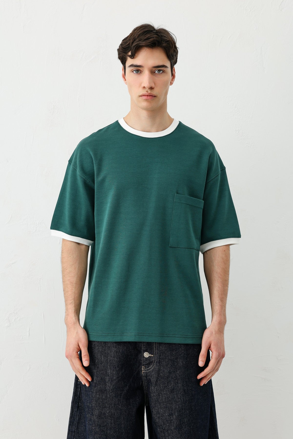 Short-Sleeved Oversized T-Shirt with Pockets