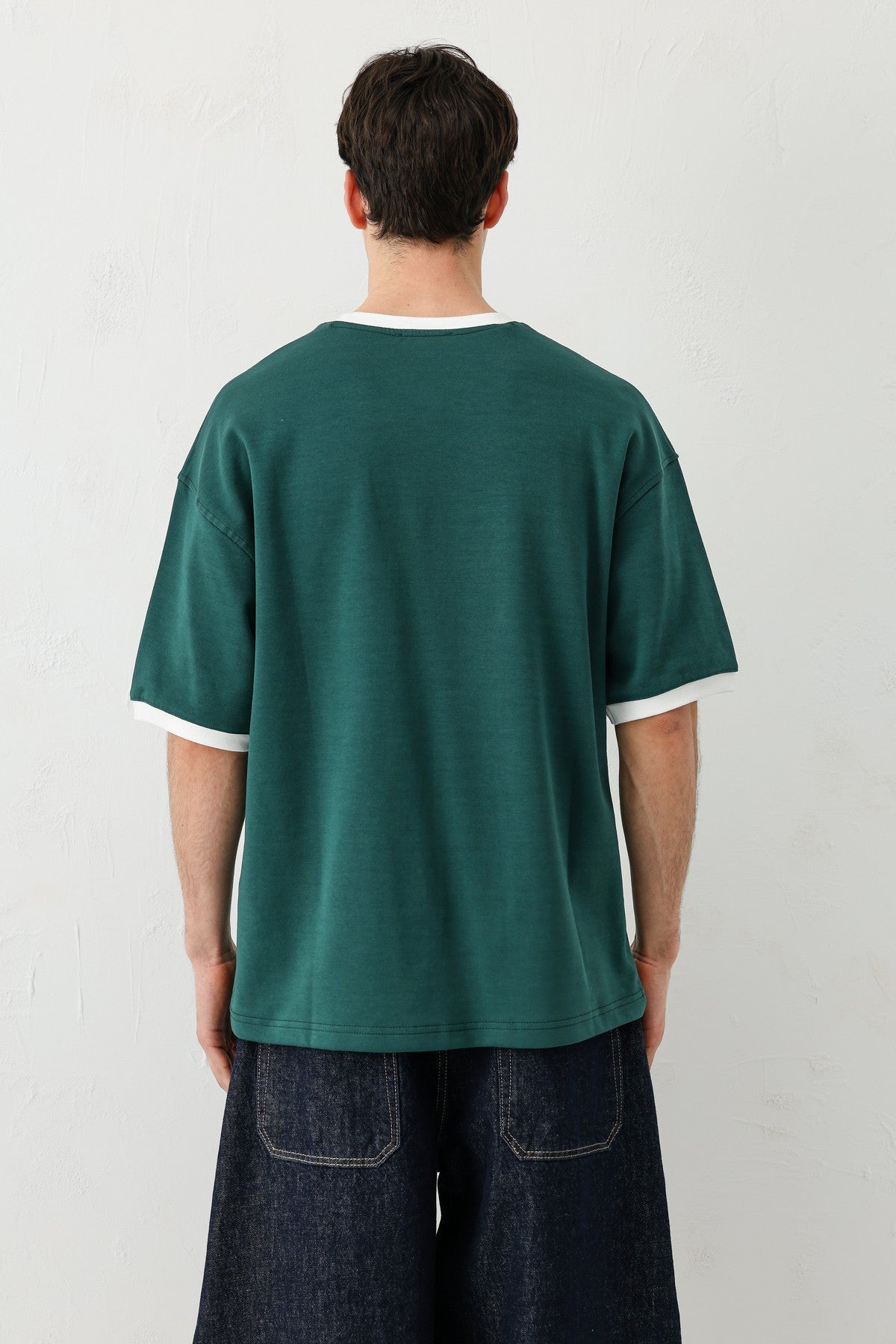 Short-Sleeved Oversized T-Shirt with Pockets