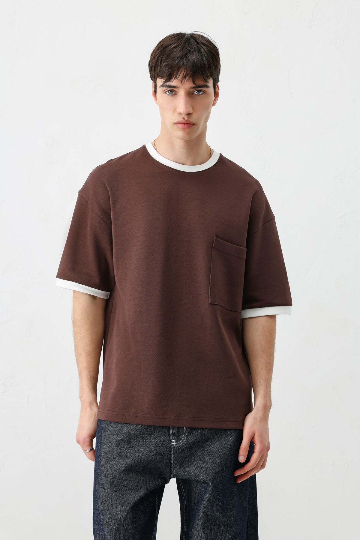 Short-Sleeved Oversized T-Shirt with Pockets