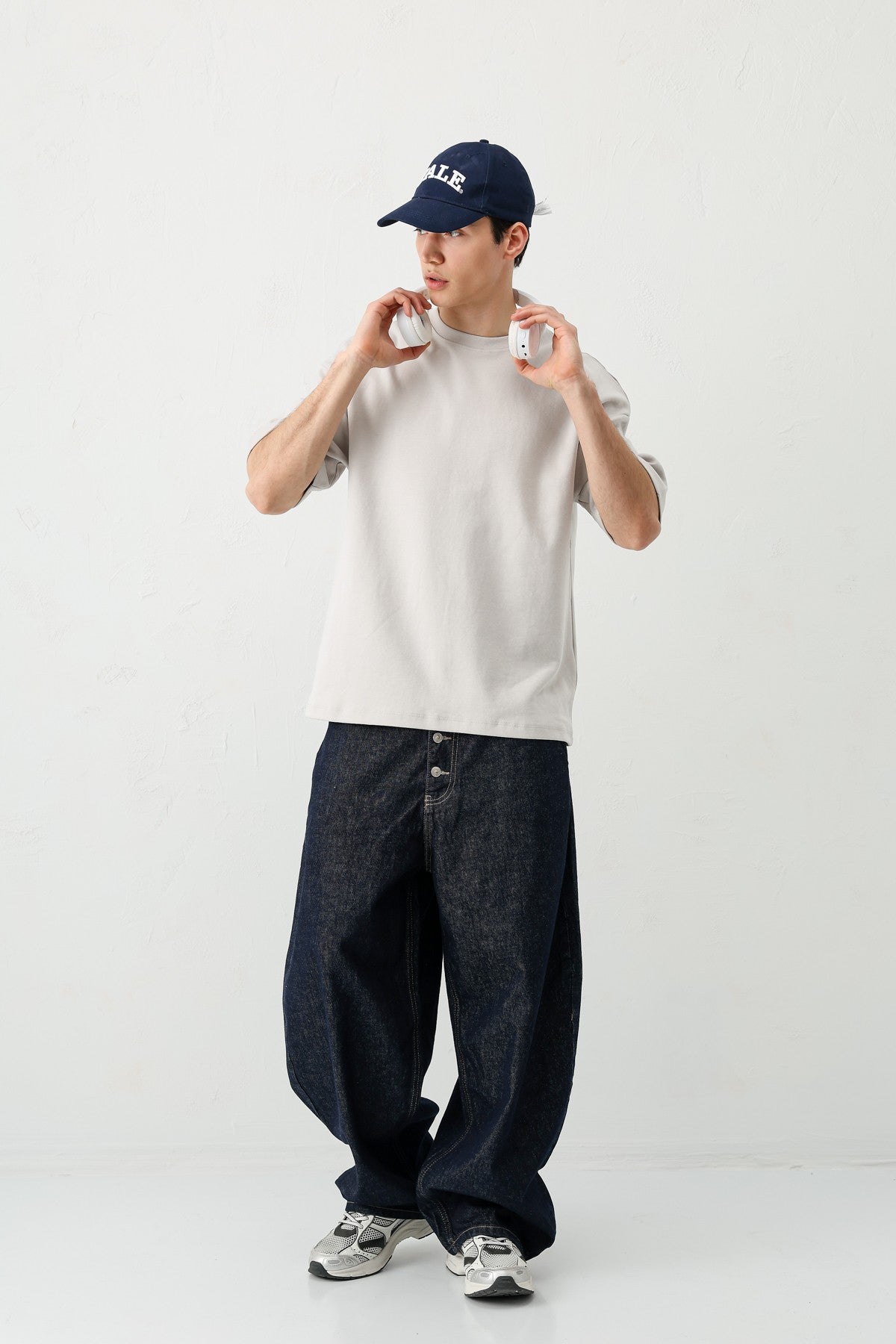 Short-Sleeved Boxy-Fit T-Shirt