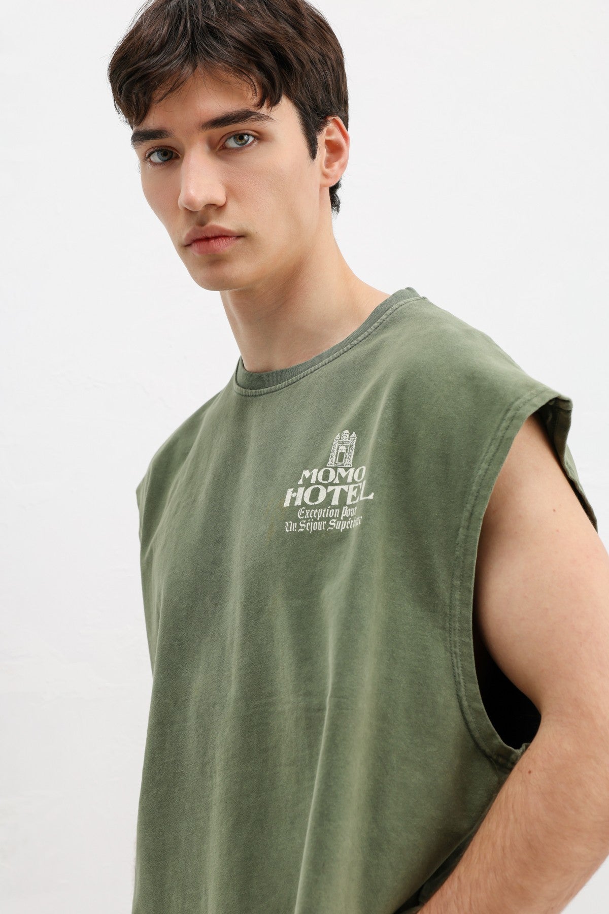 Printed Sleeveless Oversized T-Shirt