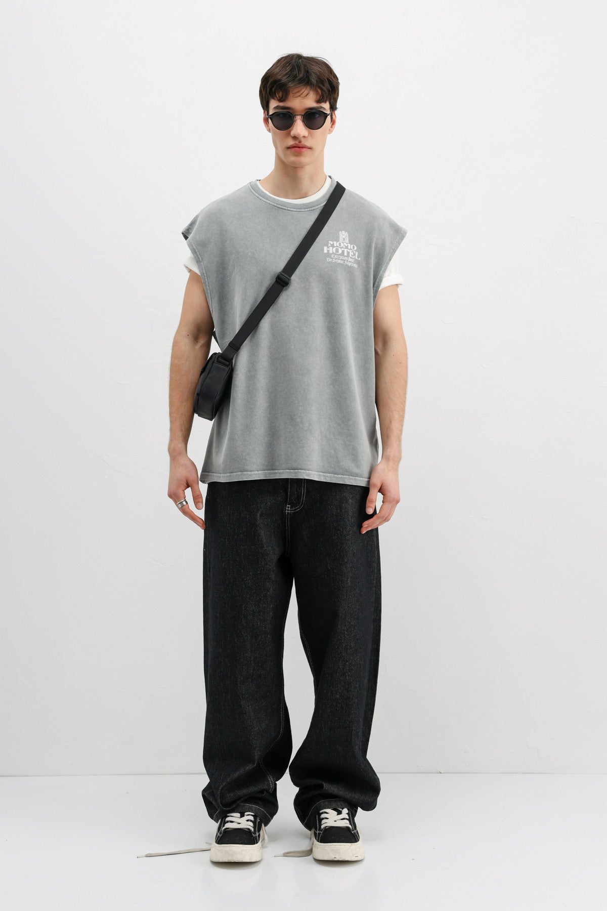 Printed Sleeveless Oversized T-Shirt