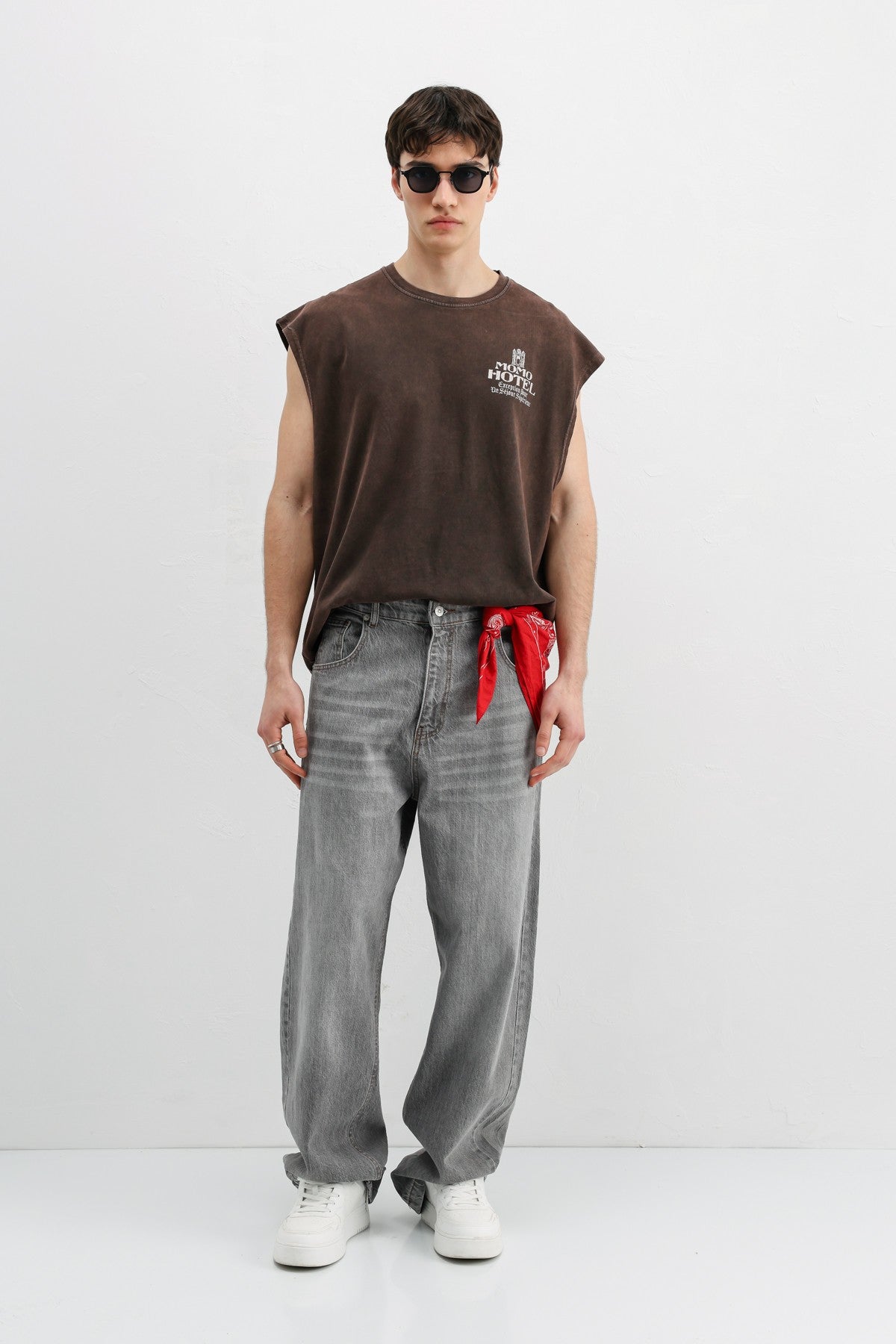 Printed Sleeveless Oversized T-Shirt
