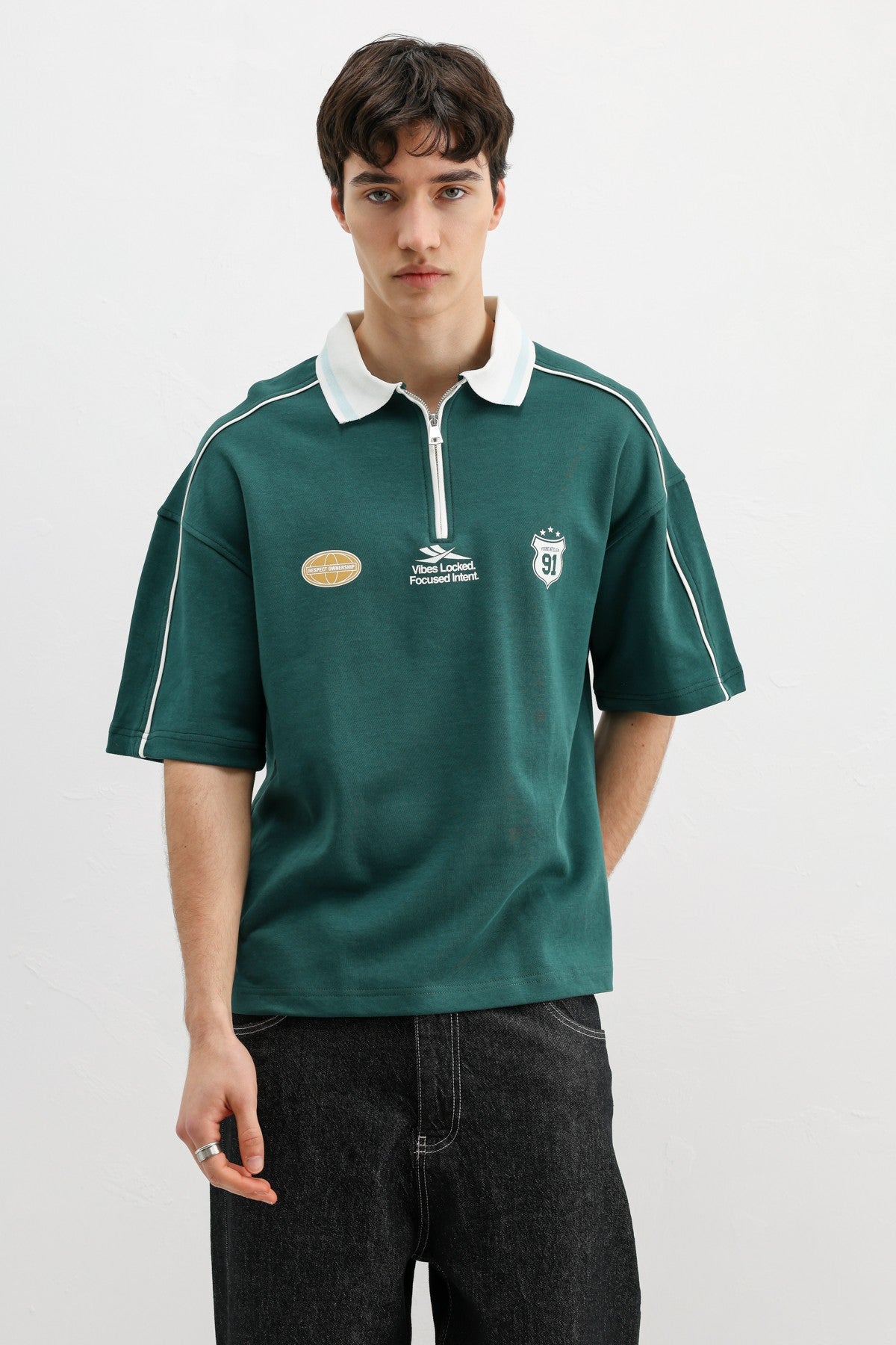 Oversized T-Shirt with Zipper Collar and Print