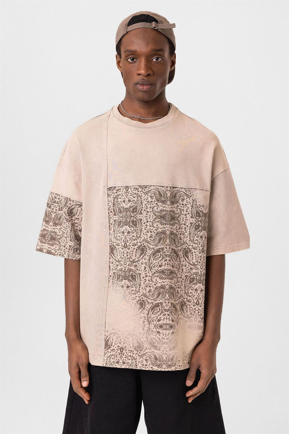 Oversized T-Shirt with Bike Neckline and Washable Collar