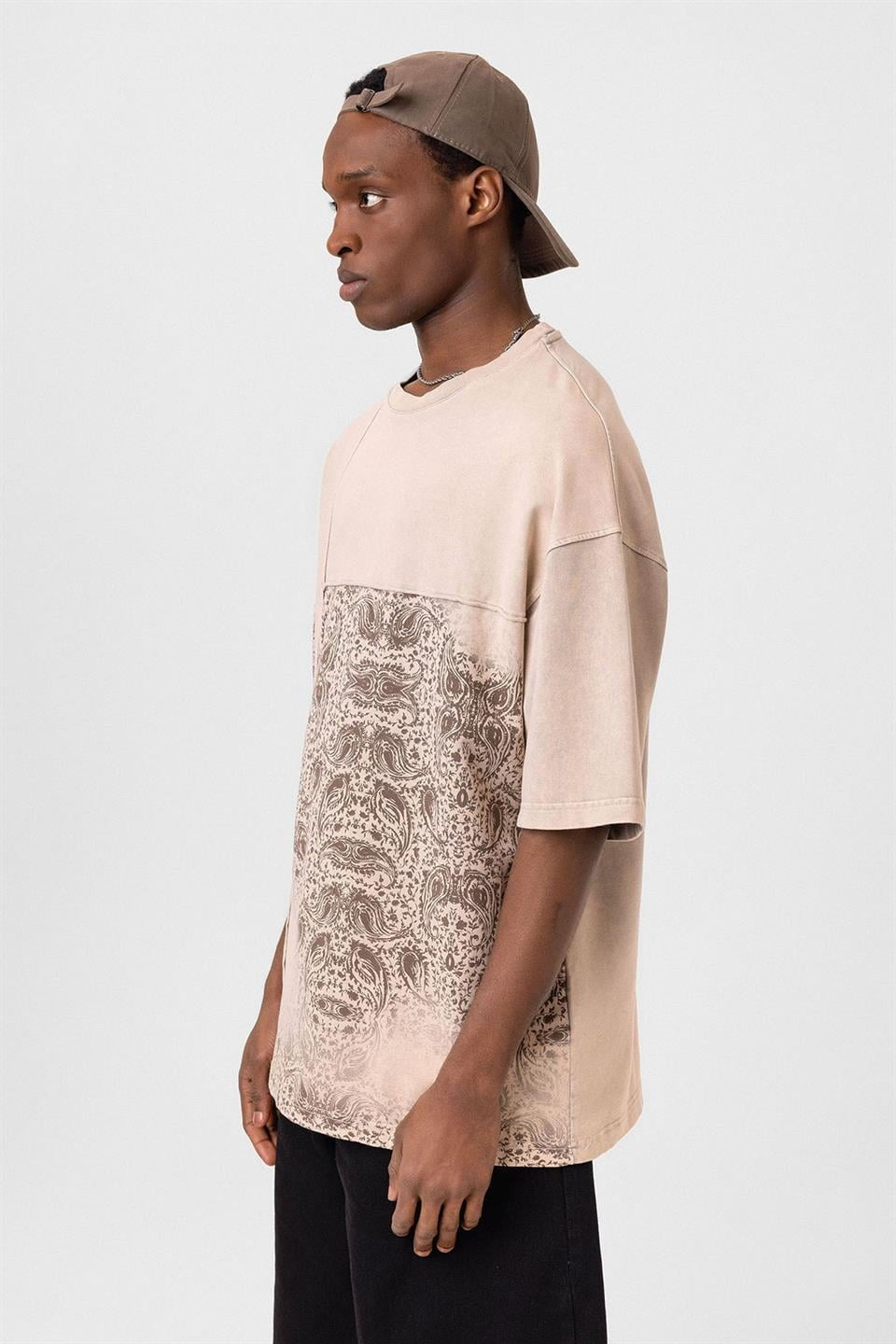 Oversized T-Shirt with Bike Neckline and Washable Collar