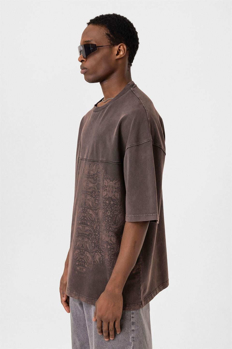 Oversized T-Shirt with Bike Neckline and Washable Collar
