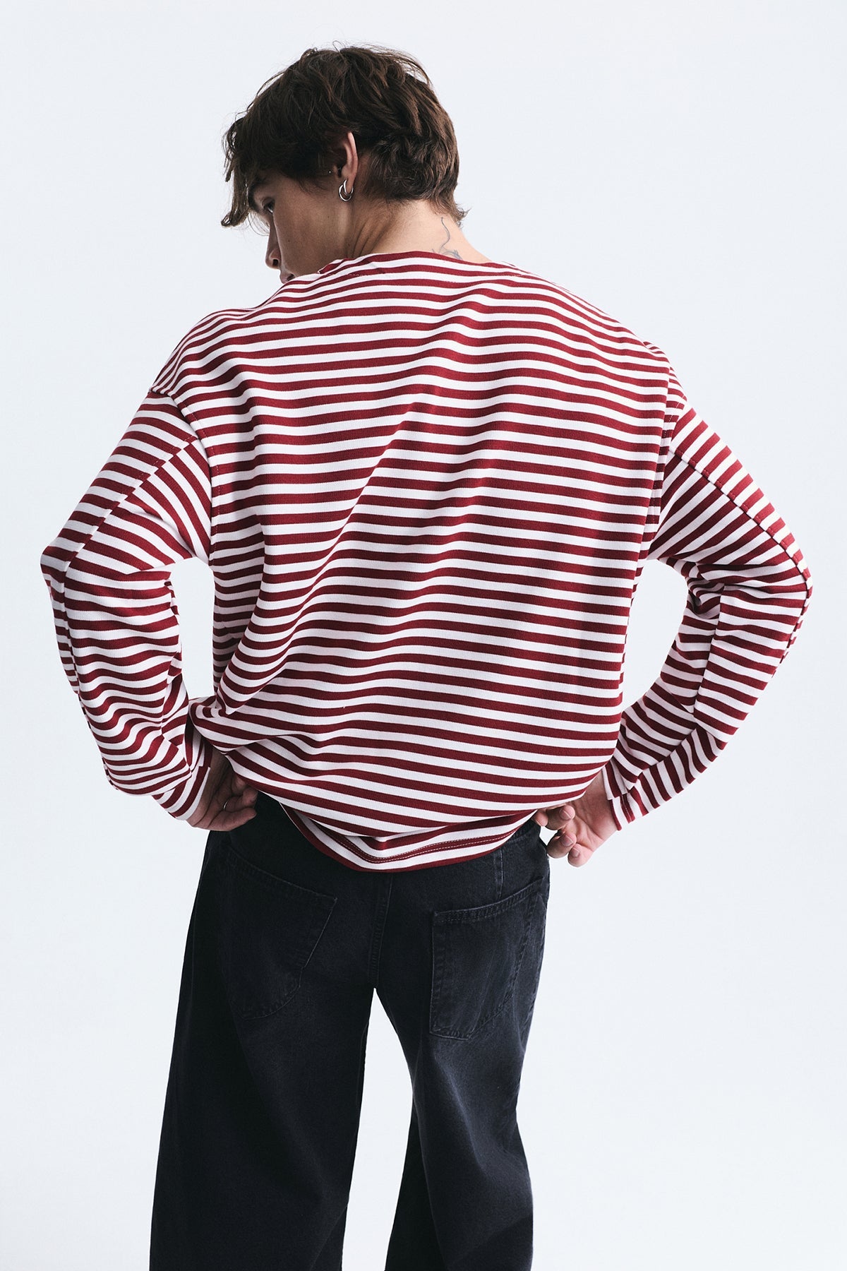 Oversized Striped Sweatshirt