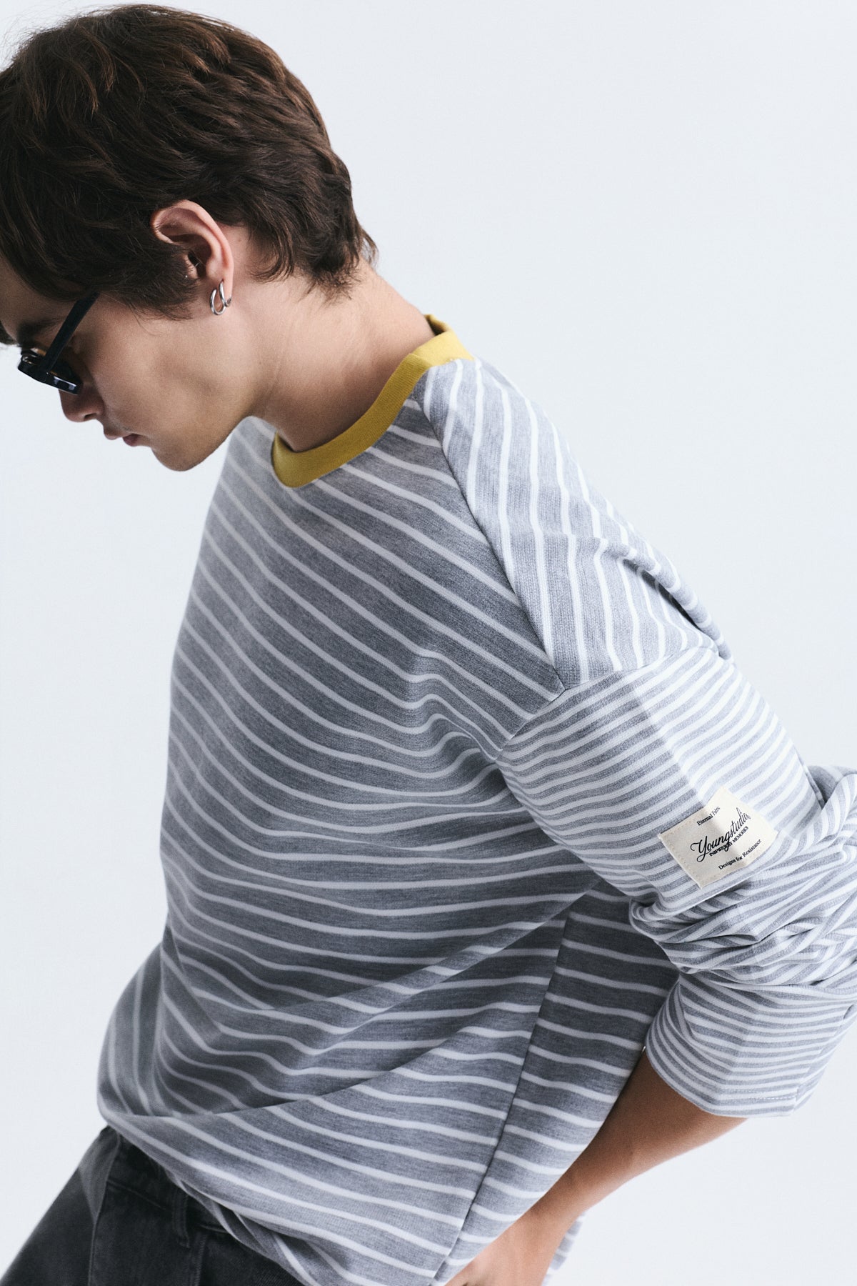 Contrast-Collar Striped Sweatshirt