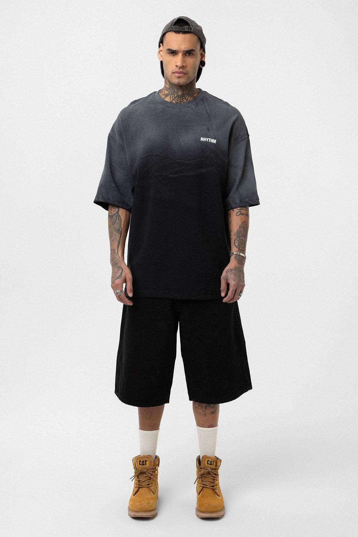Oversized T-Shirt with Back Print and Washed Finish V70-33