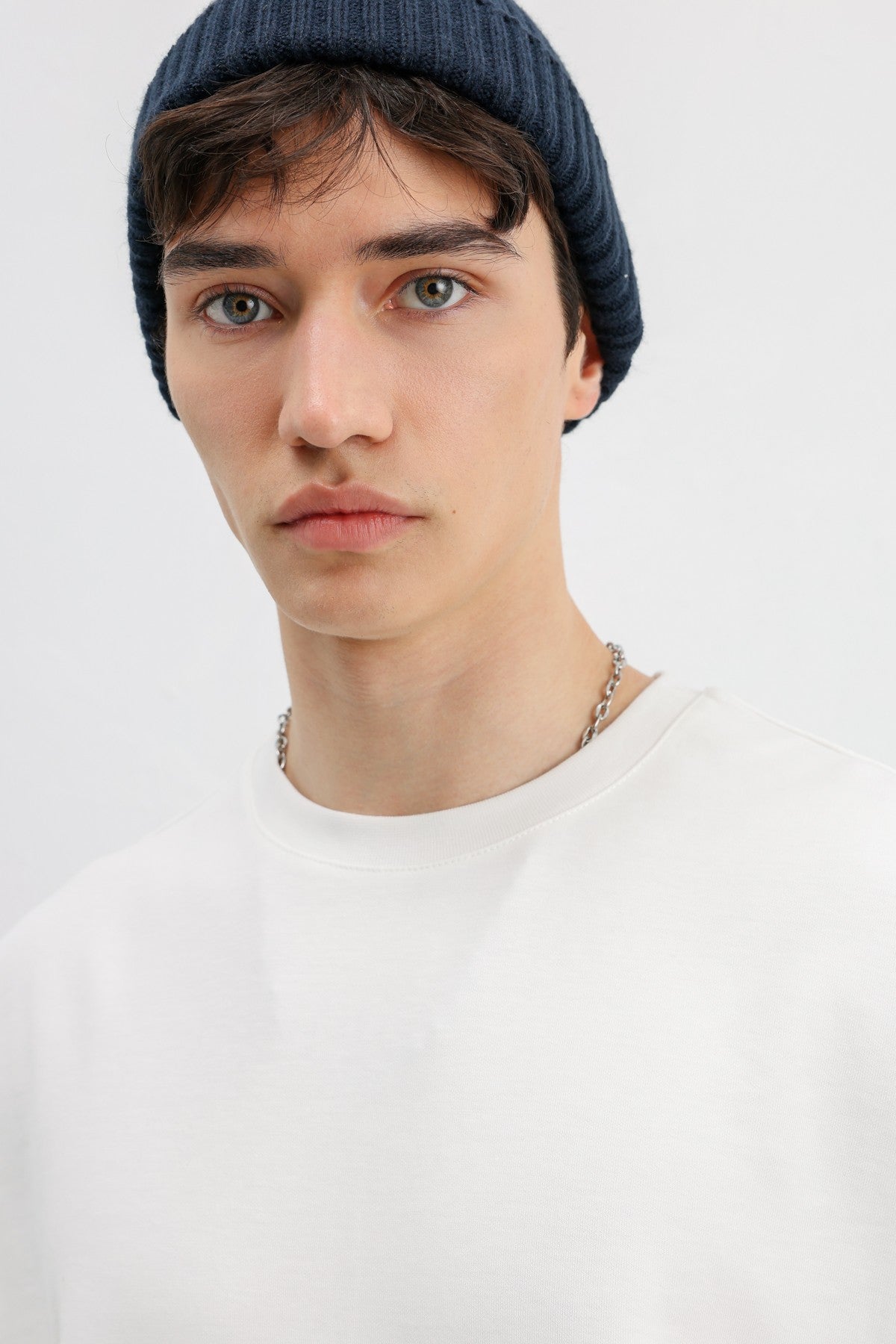 Oversized Sleeveless Basic T-Shirt