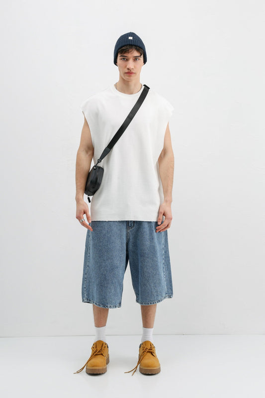 Oversized Sleeveless Basic T-Shirt