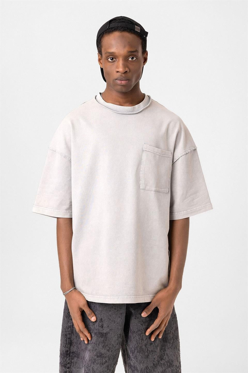 Oversized T-Shirt with Pockets (Machine Washable)