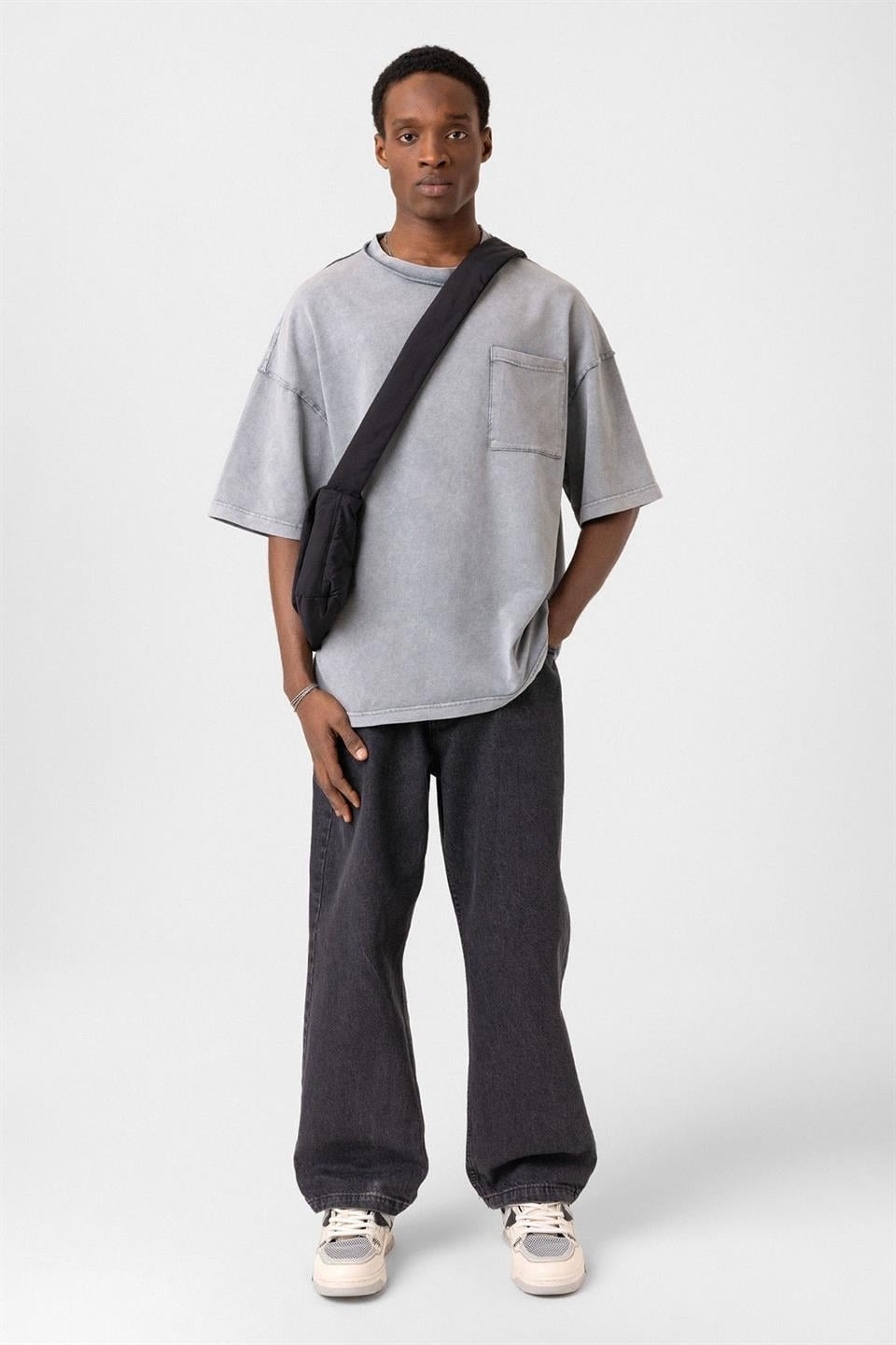Oversized T-Shirt with Pockets (Machine Washable)