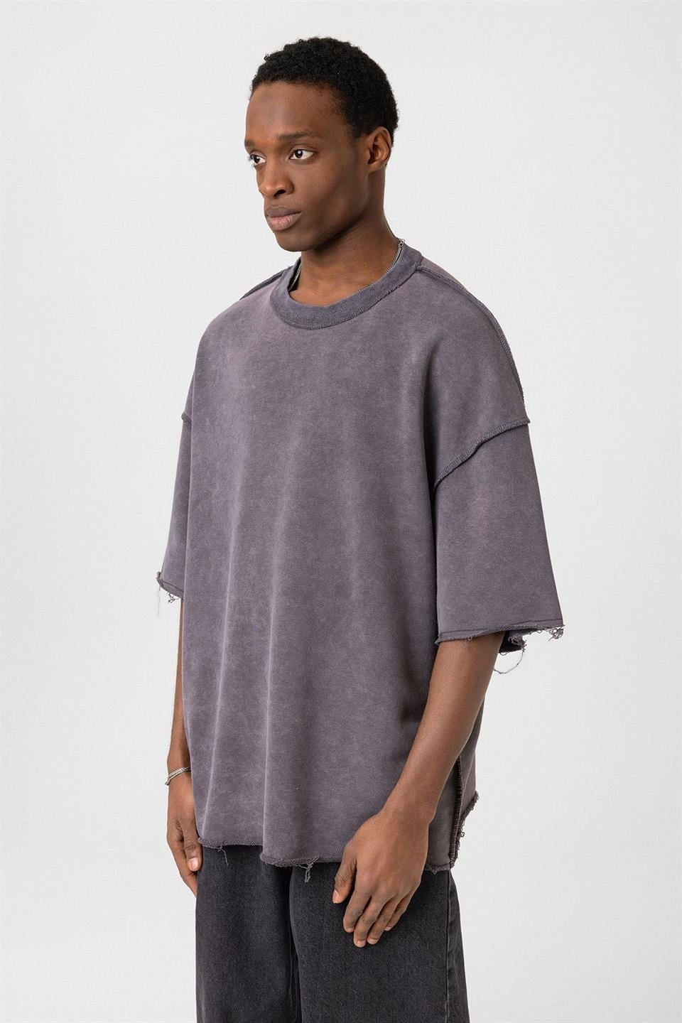 Oversized T-Shirt (Pre-Washed) V70-64