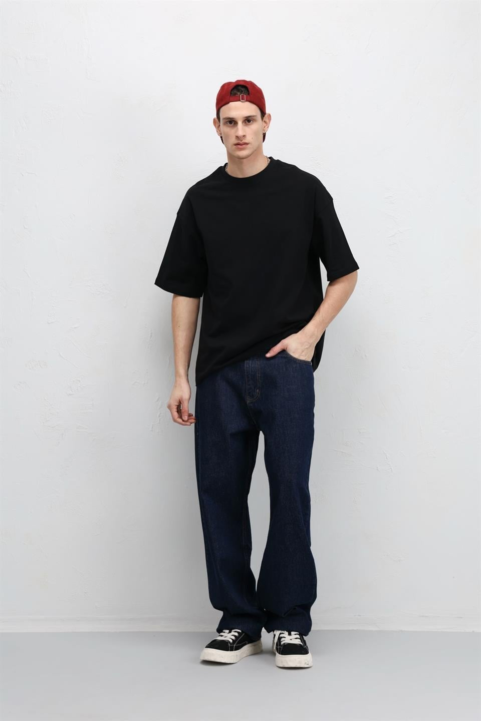 Basic Oversized Crew-Neck T-Shirt