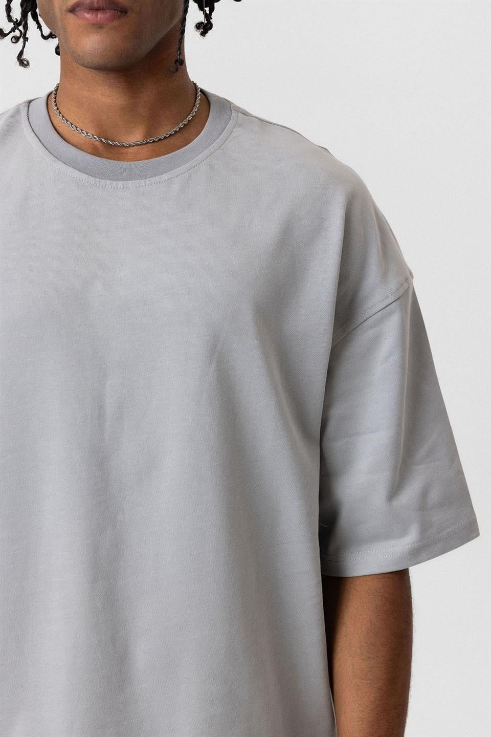 Basic Oversized Crew-Neck T-Shirt