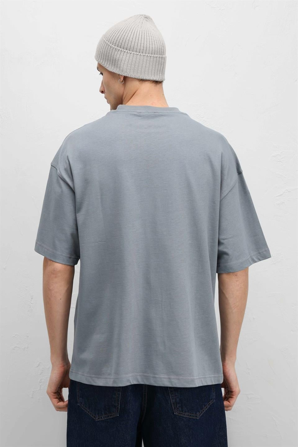 Basic Oversized Crew-Neck T-Shirt