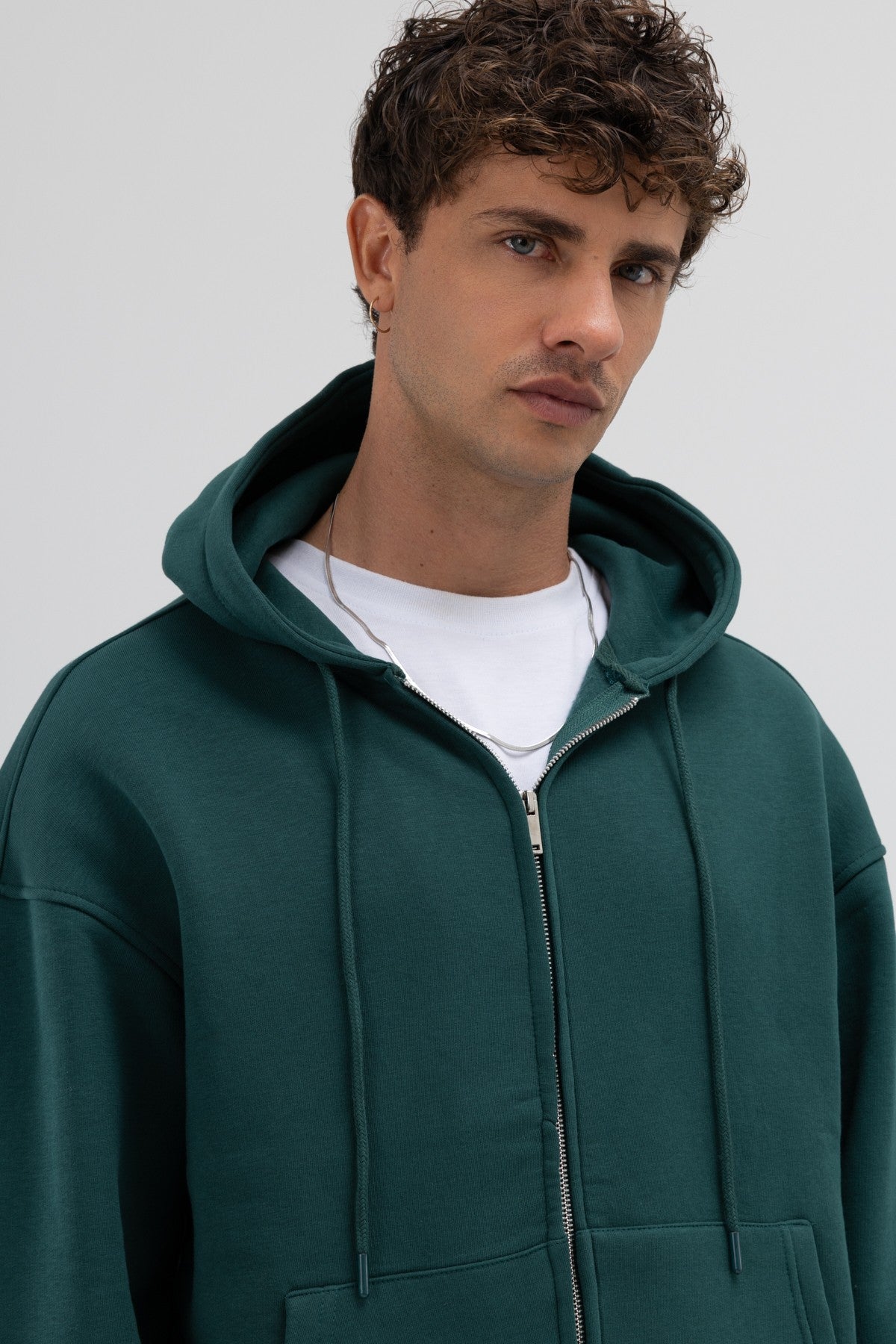 Basic Oversized Hooded Sweatshirt with Zipper
