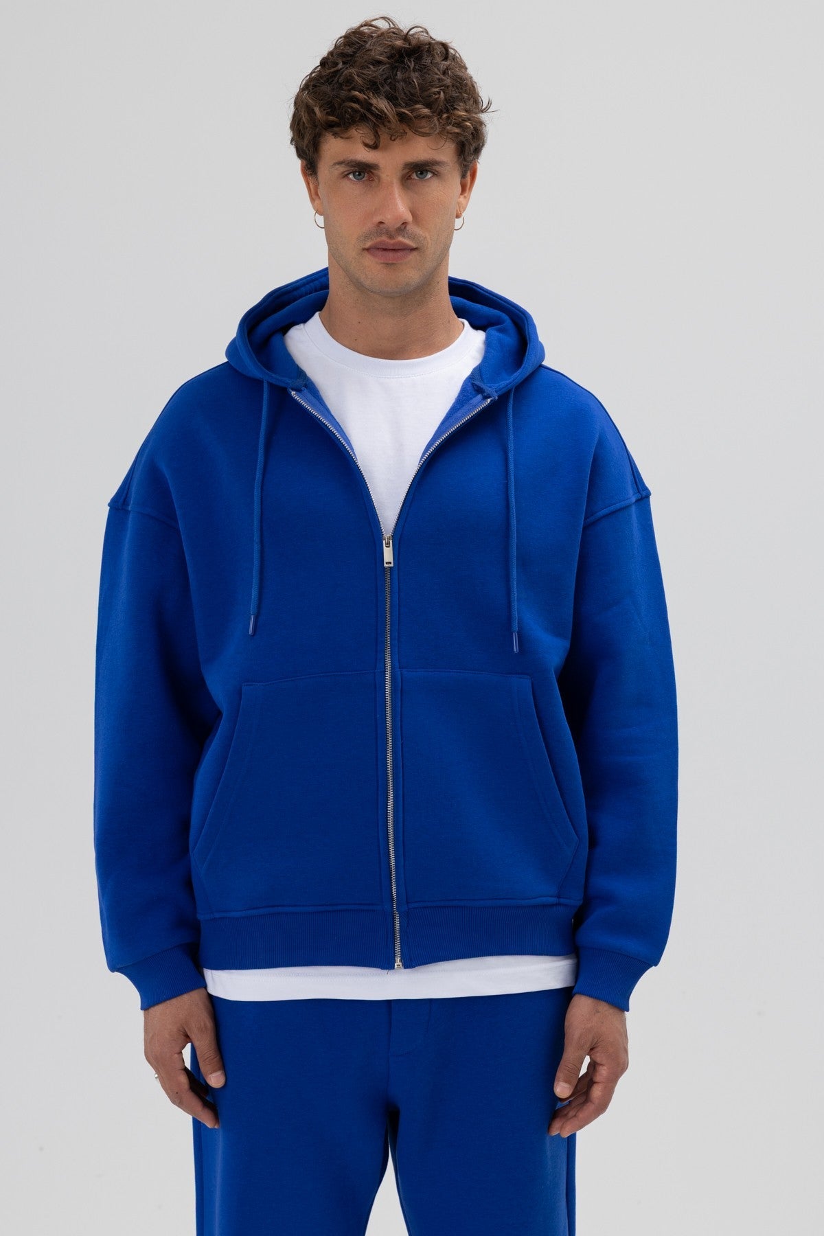 Basic Oversized Hooded Sweatshirt with Zipper