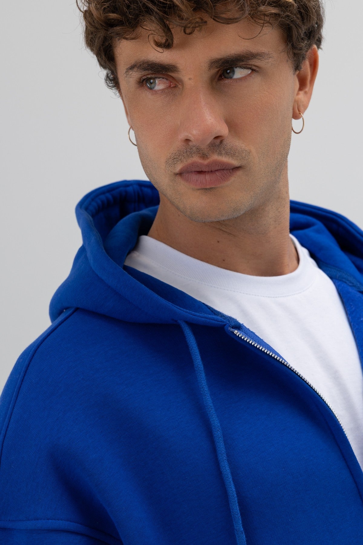 Basic Oversized Hooded Sweatshirt with Zipper