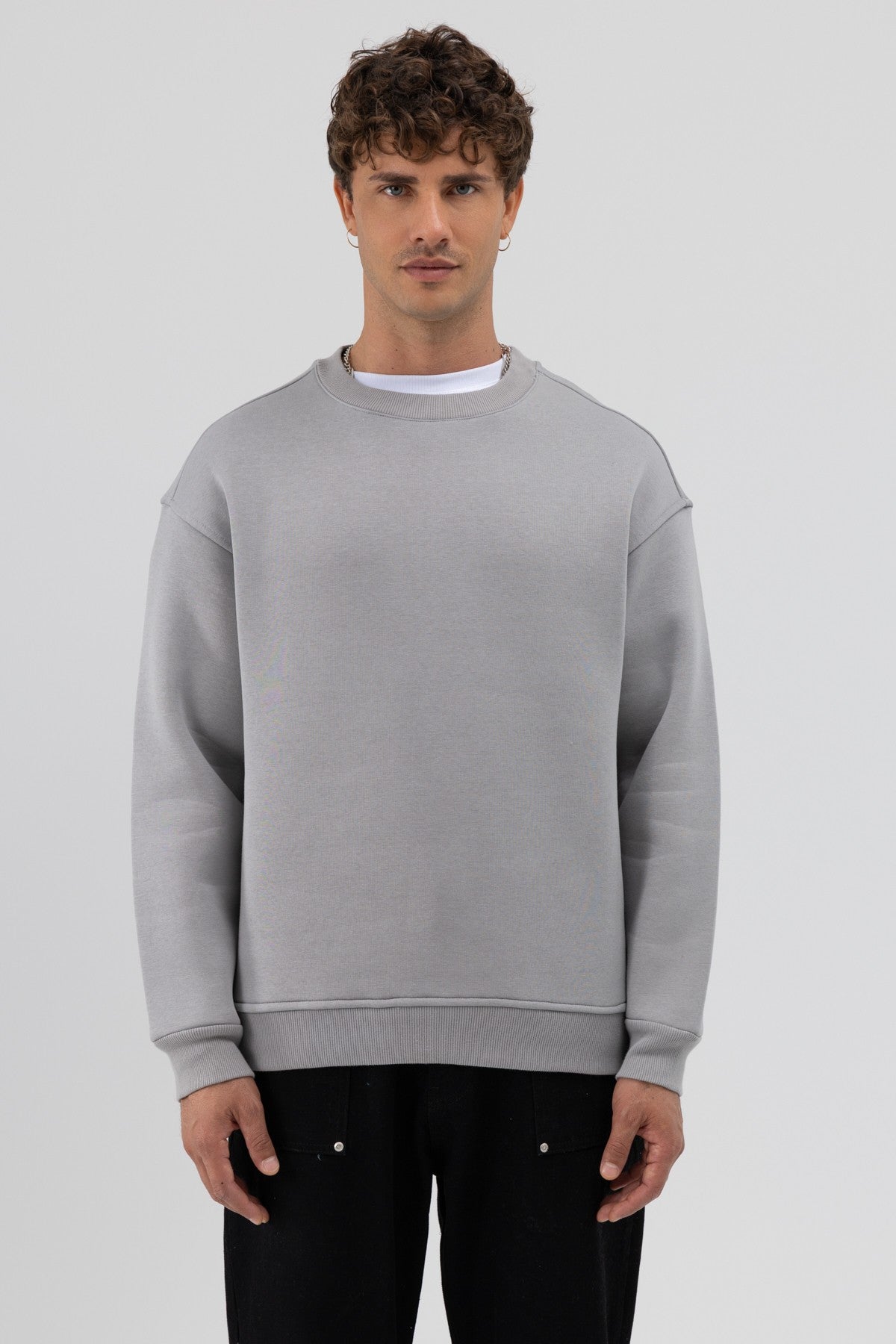 Basic Crew Neck Oversized Sweatshirt
