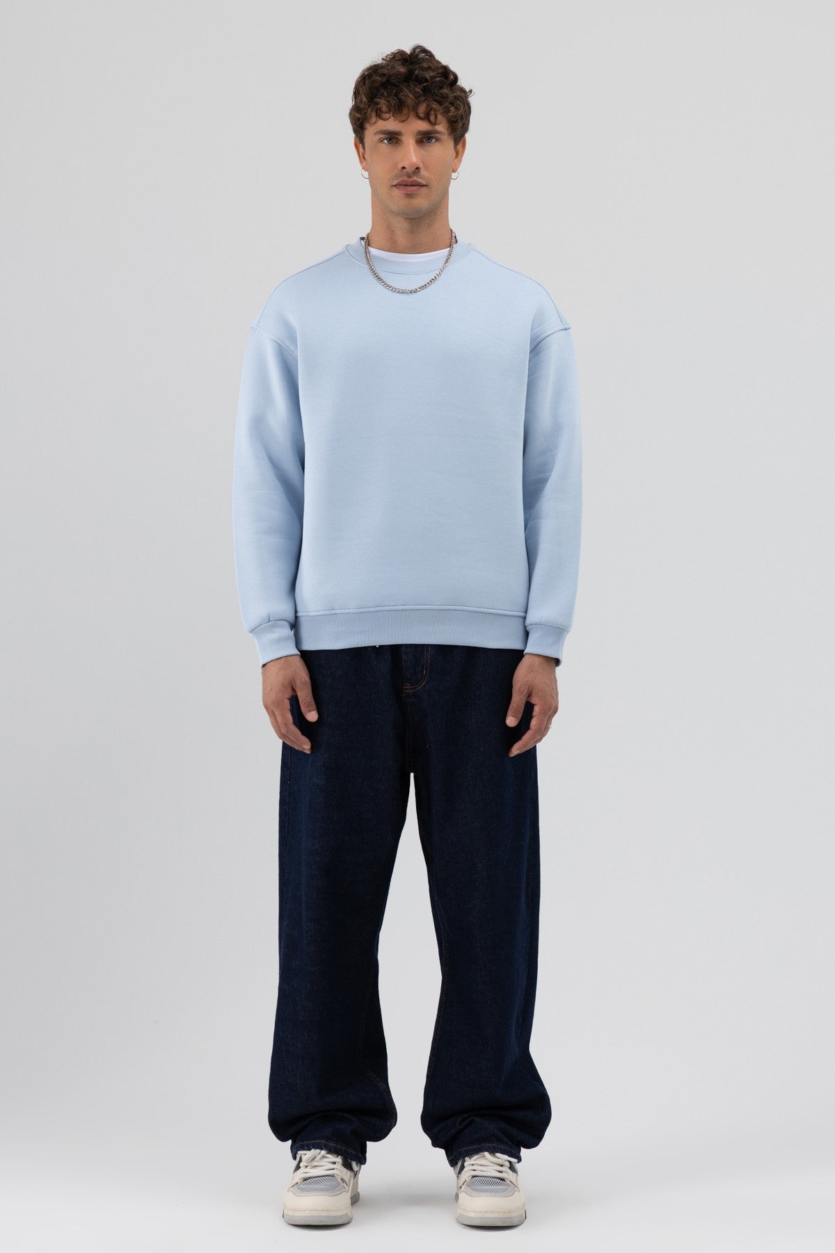 Basic Crew Neck Oversized Sweatshirt