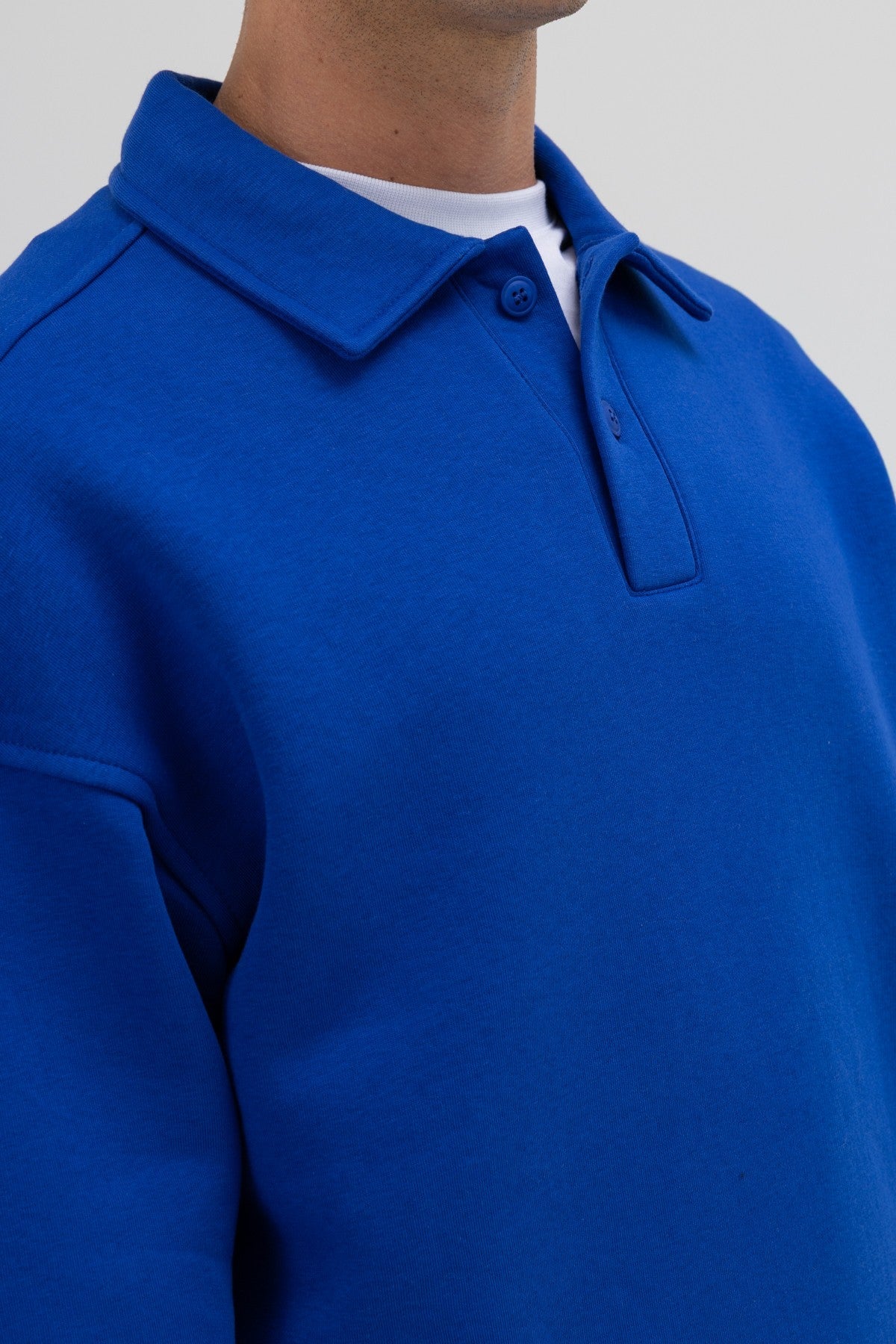 Basic Polo-Neck Sweatshirt