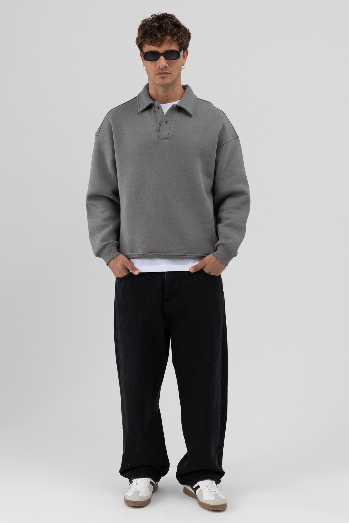 Basic Polo-Neck Sweatshirt