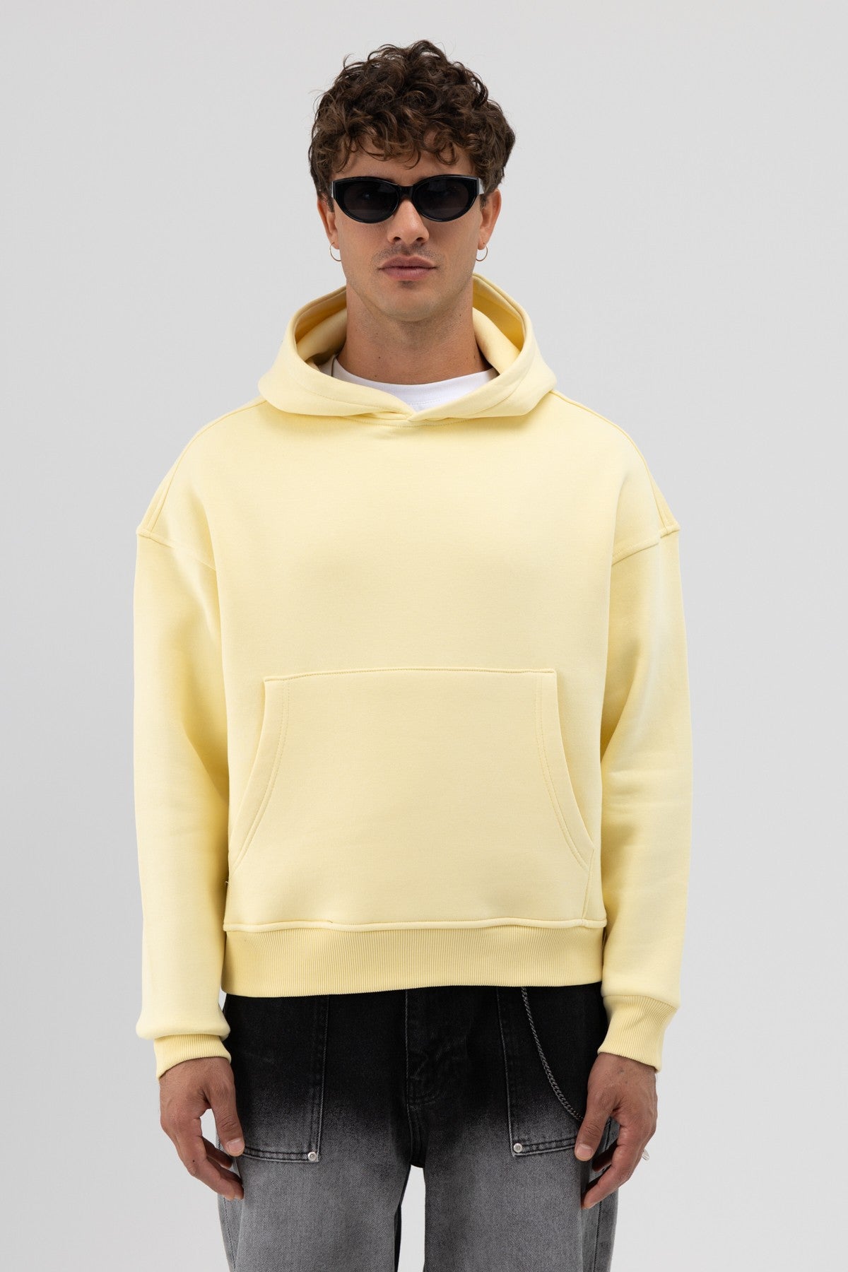 Basic Hooded Boxy-Fit Sweatshirt