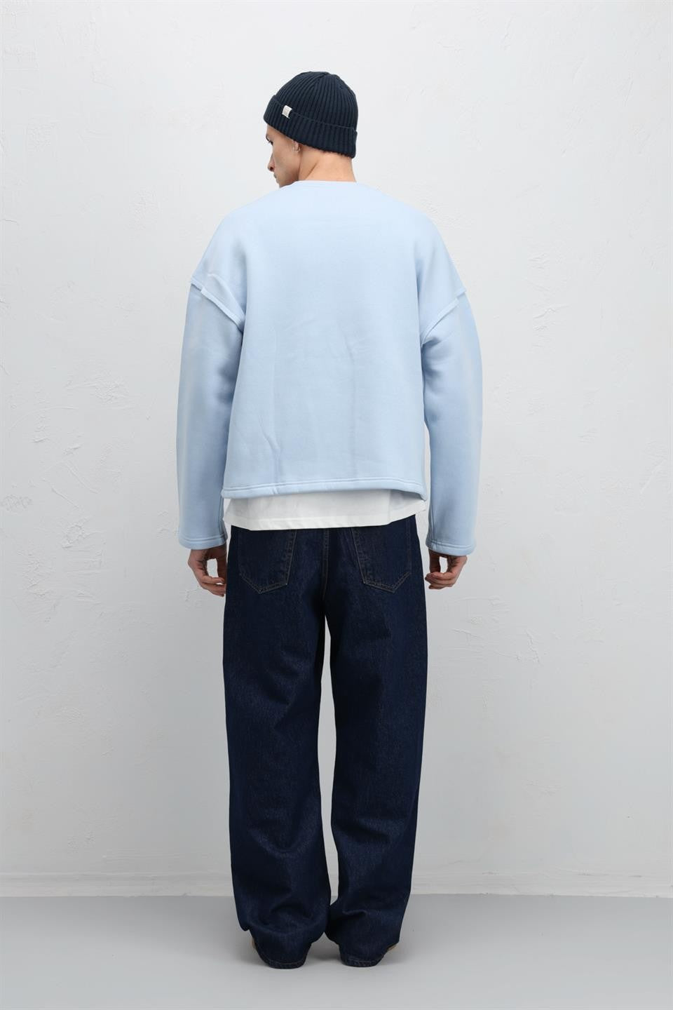 Boxy Fit Basic Sweatshirt