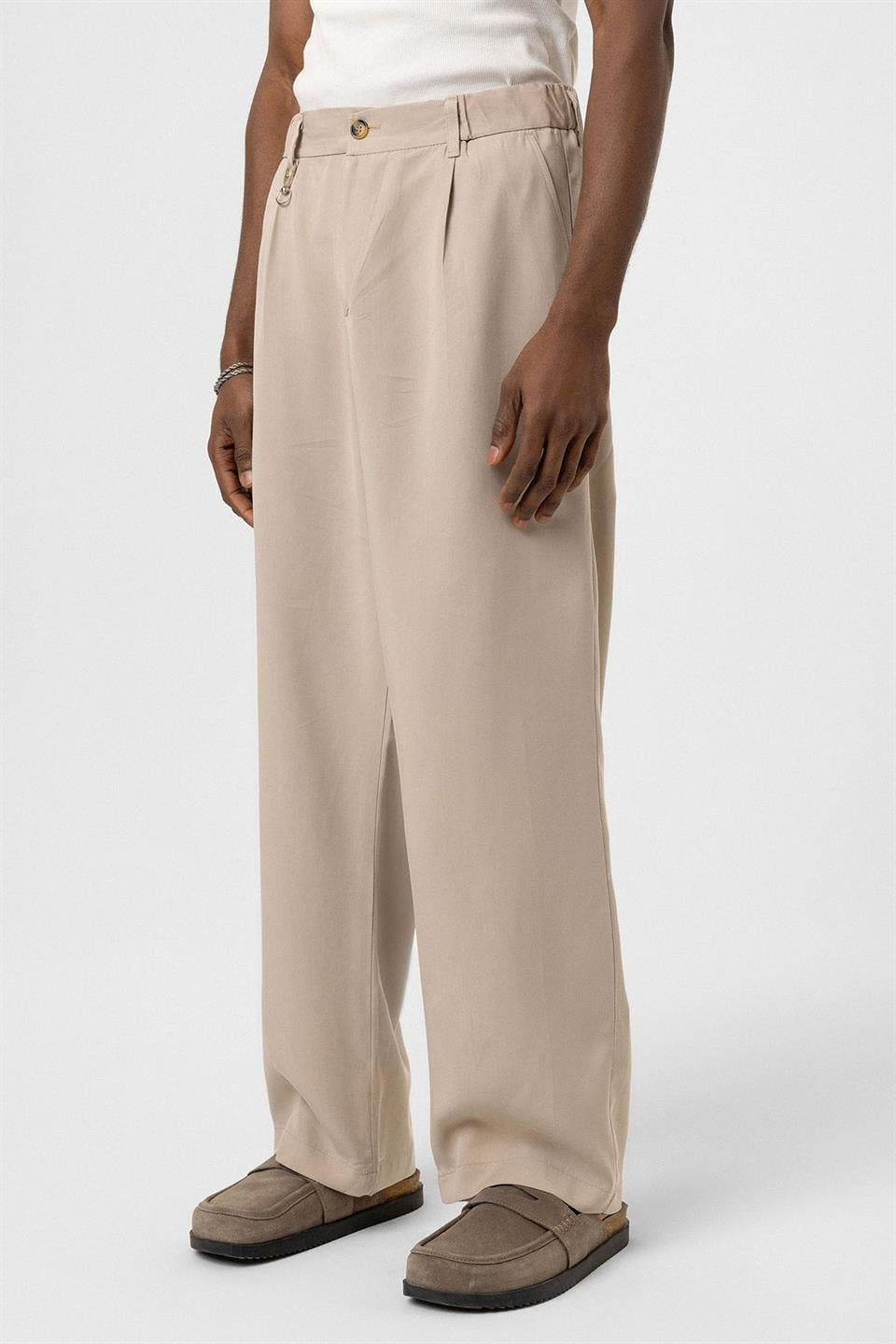 Relaxed-Fit Fabric Pants