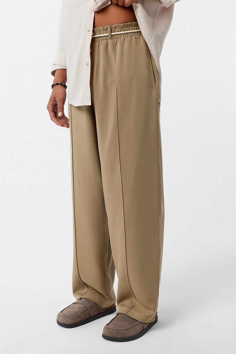 Baggy Lyocell Pants with Detailed Waistband