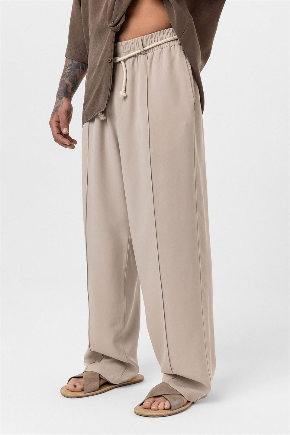 Baggy Lyocell Pants with Detailed Waistband