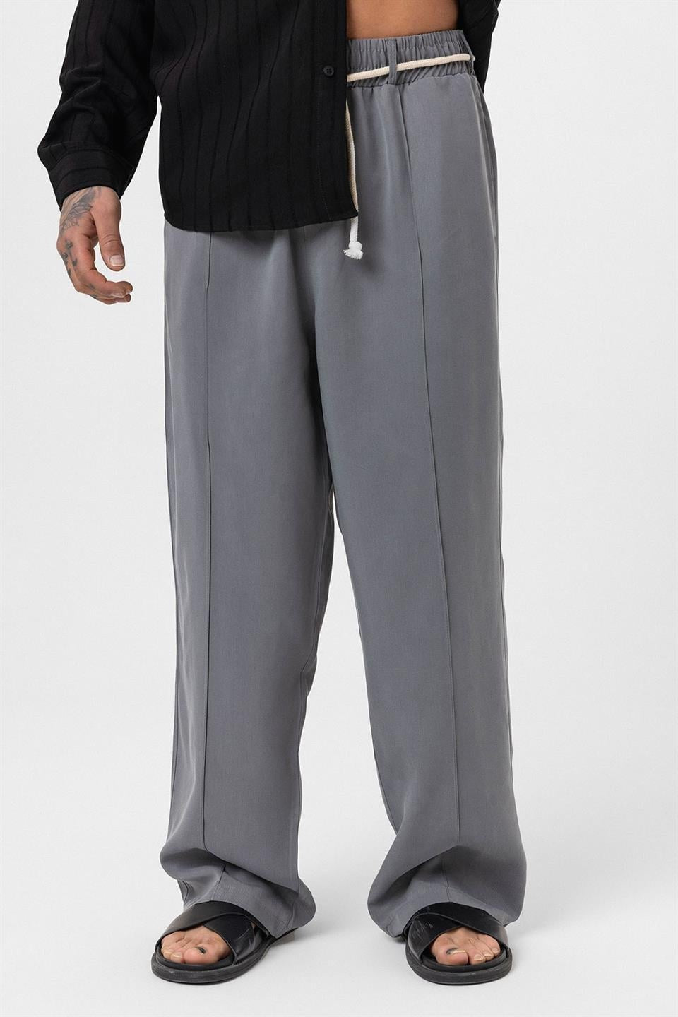 Baggy Lyocell Pants with Detailed Waistband